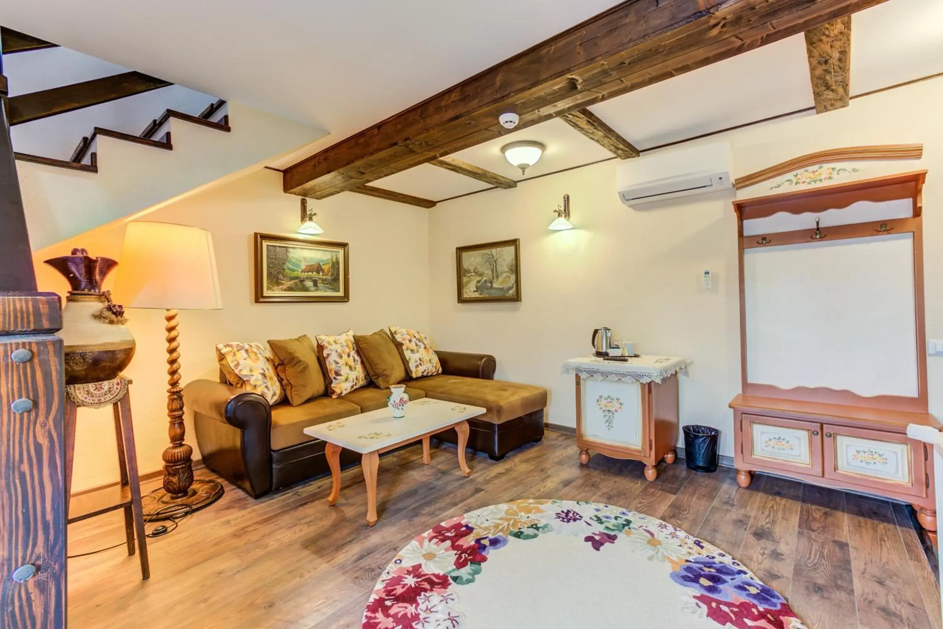 Living room in Conacul Ambient Living room in Conacul Ambient