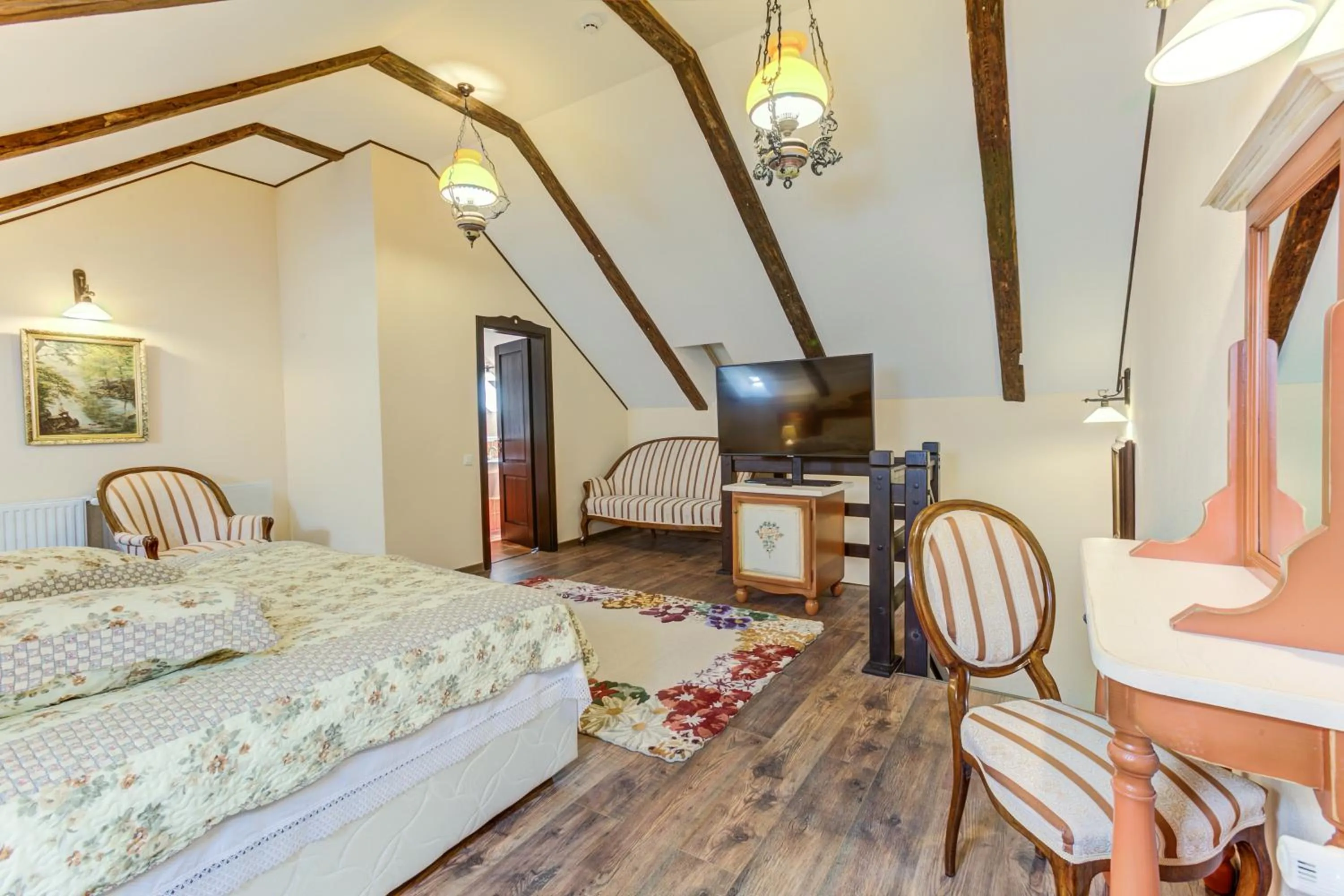 TV and multimedia, Bed in Conacul Ambient