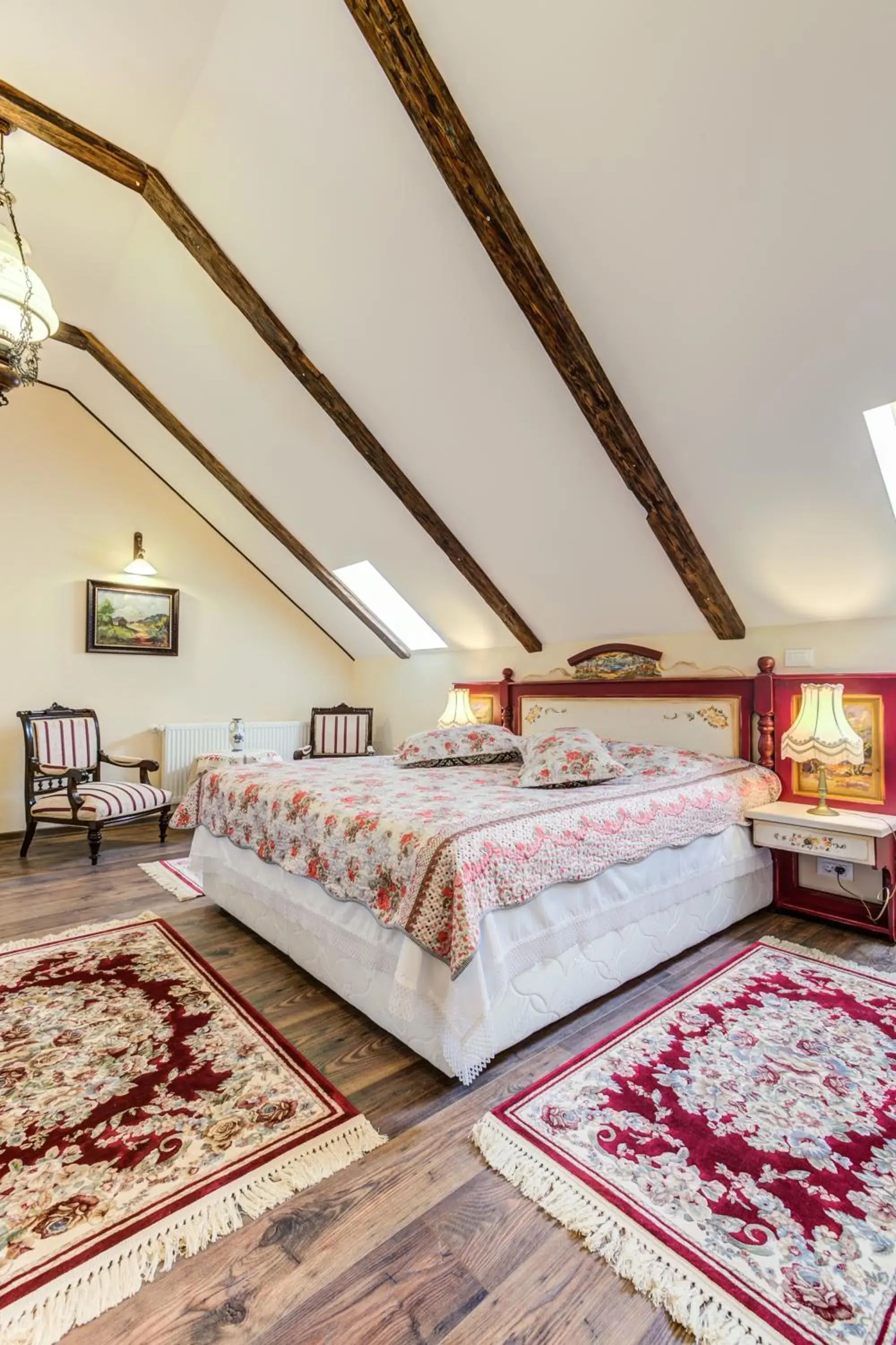 Bedroom, Bed in Conacul Ambient Bedroom, Bed in Conacul Ambient