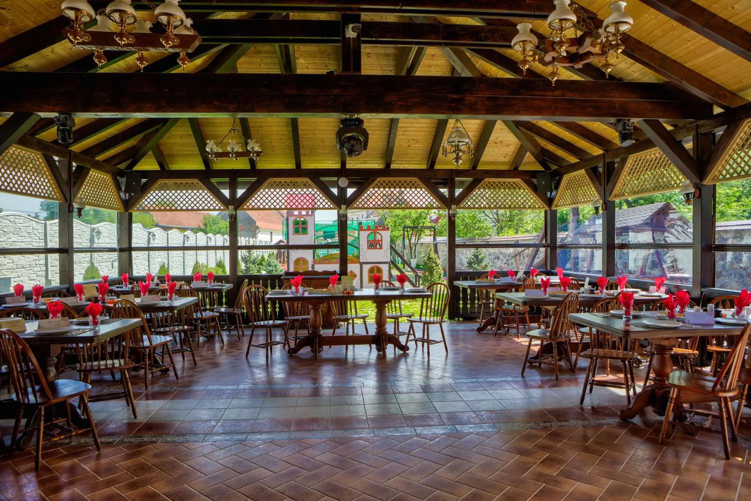 Garden in Conacul Ambient