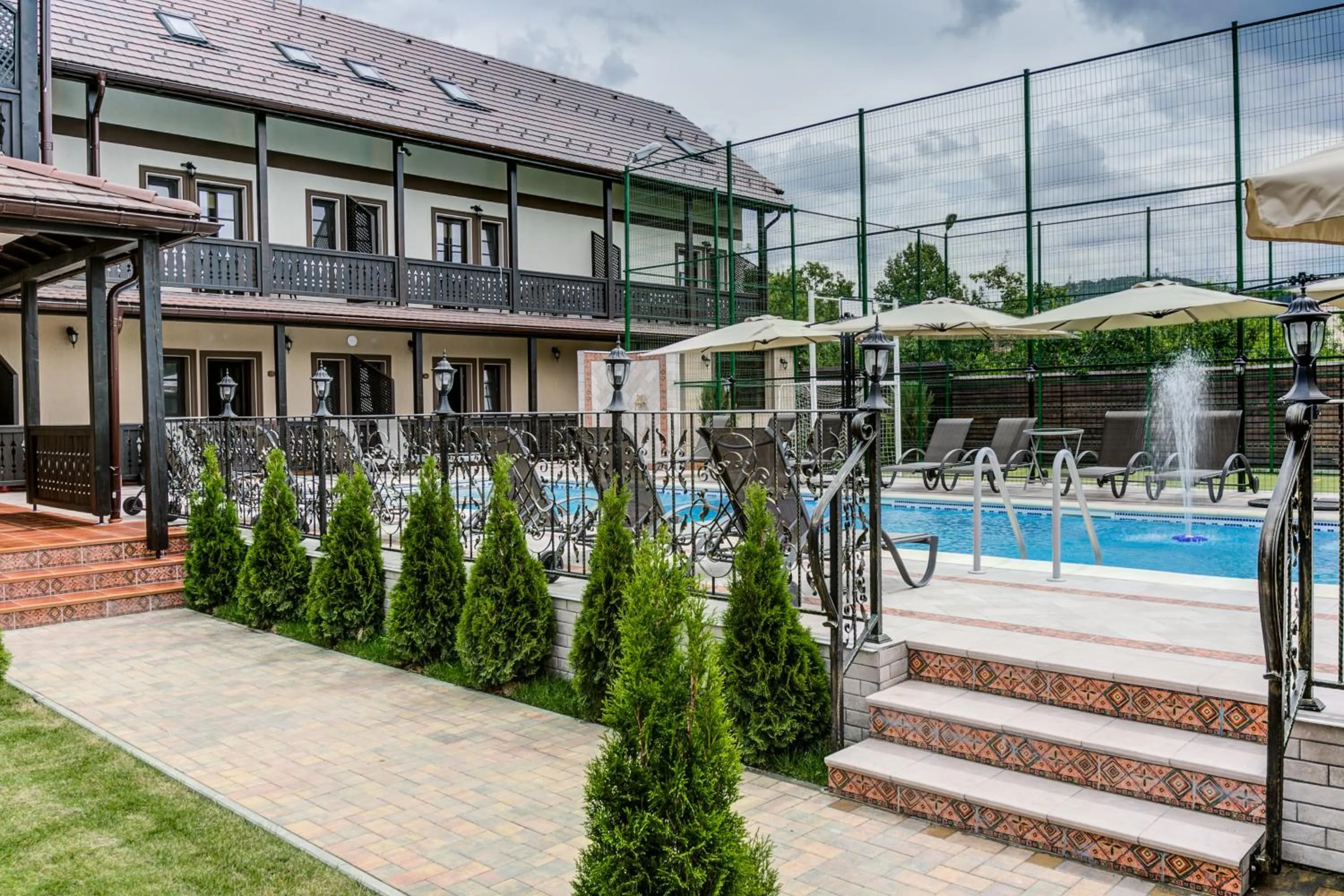 Property building in Conacul Ambient