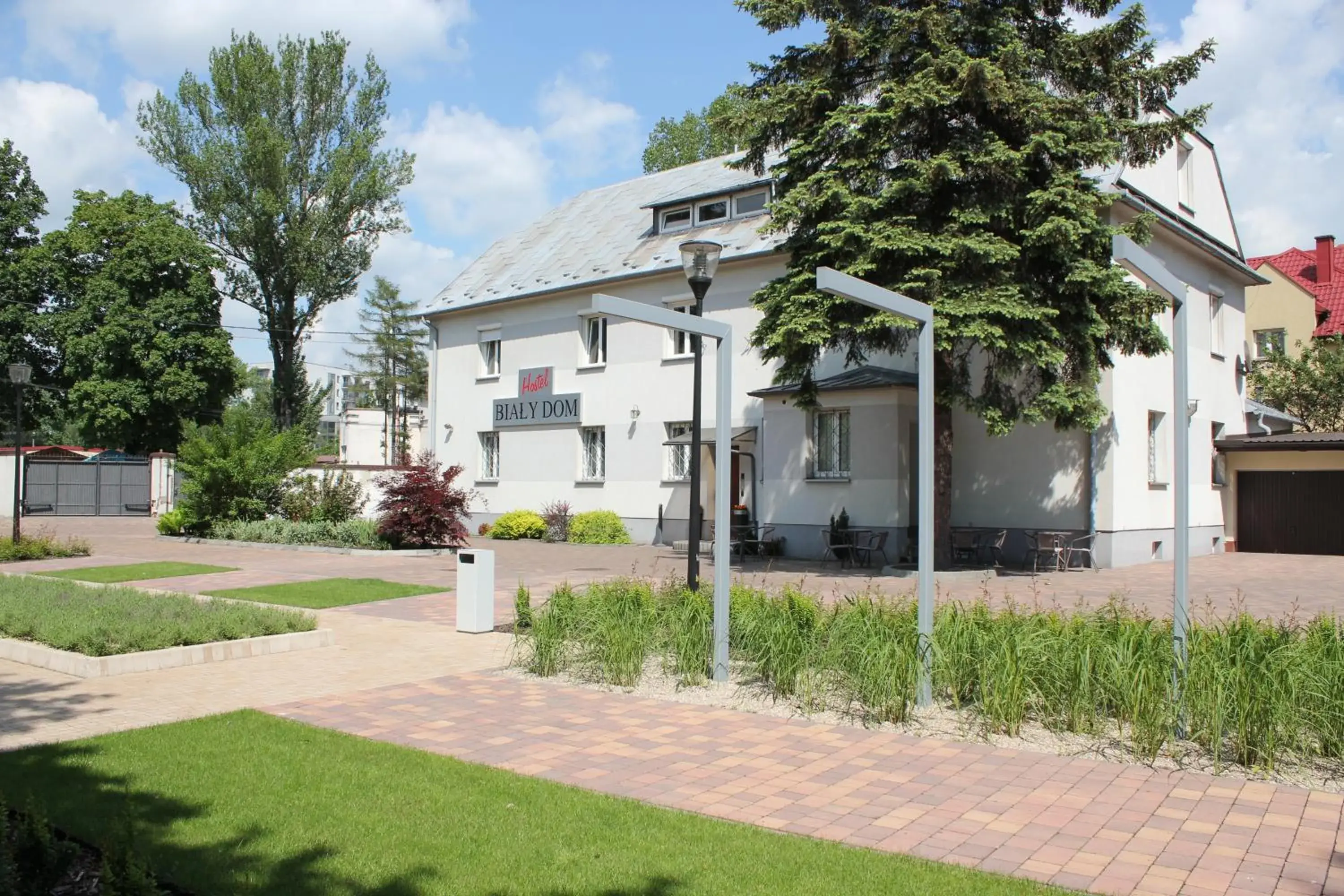 Facade/entrance in Hostel Biały Dom Facade/entrance in Hostel Biały Dom
