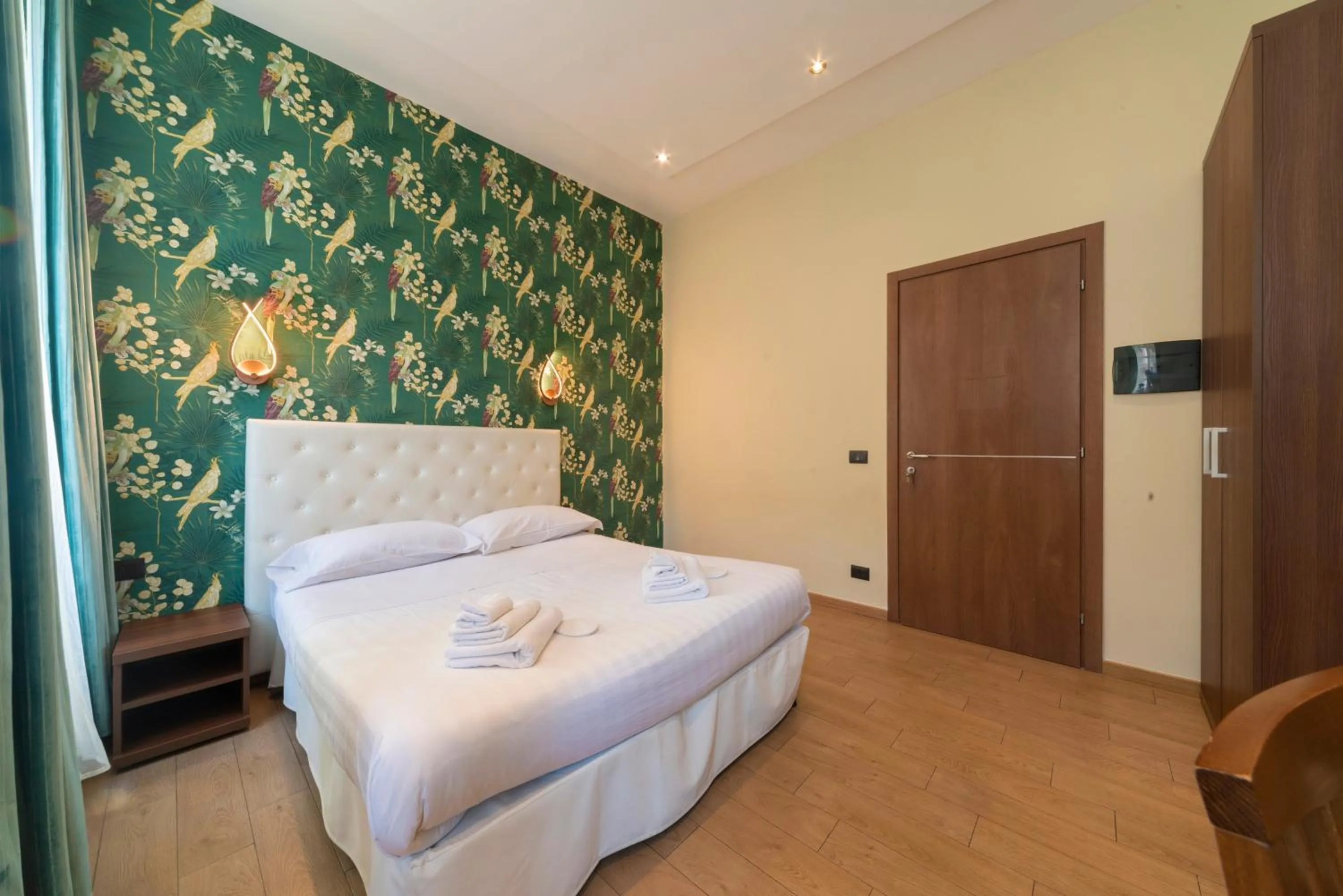 Bed in La Grande Bellezza Guest House Rome