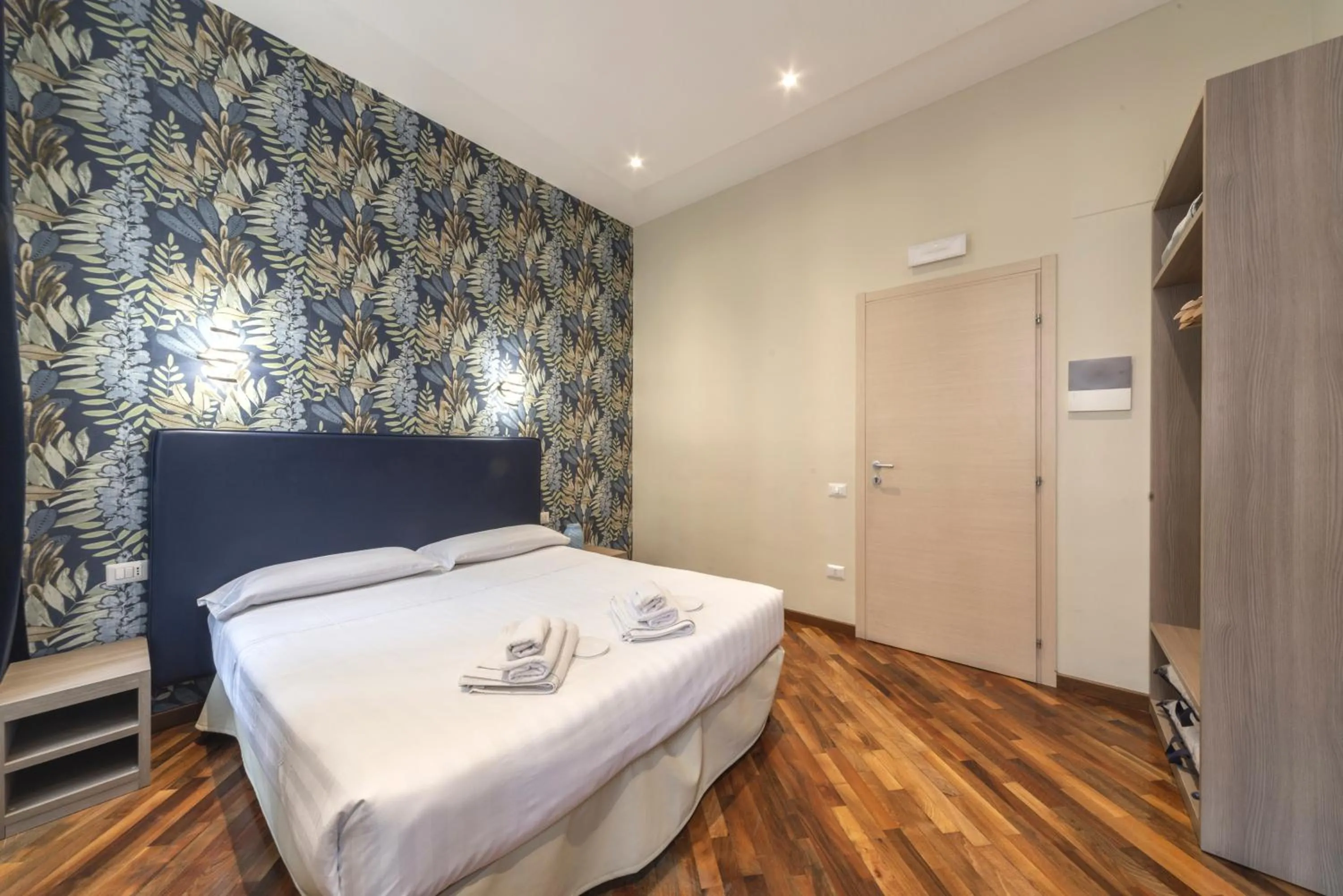 Bed in La Grande Bellezza Guest House Rome