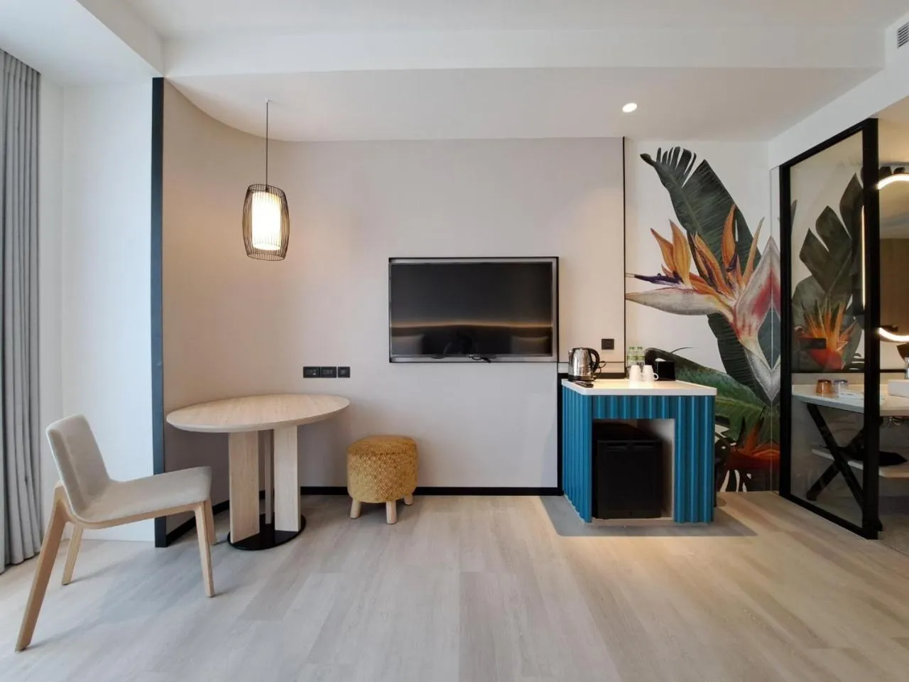 Boutech Wuri Village Hotel