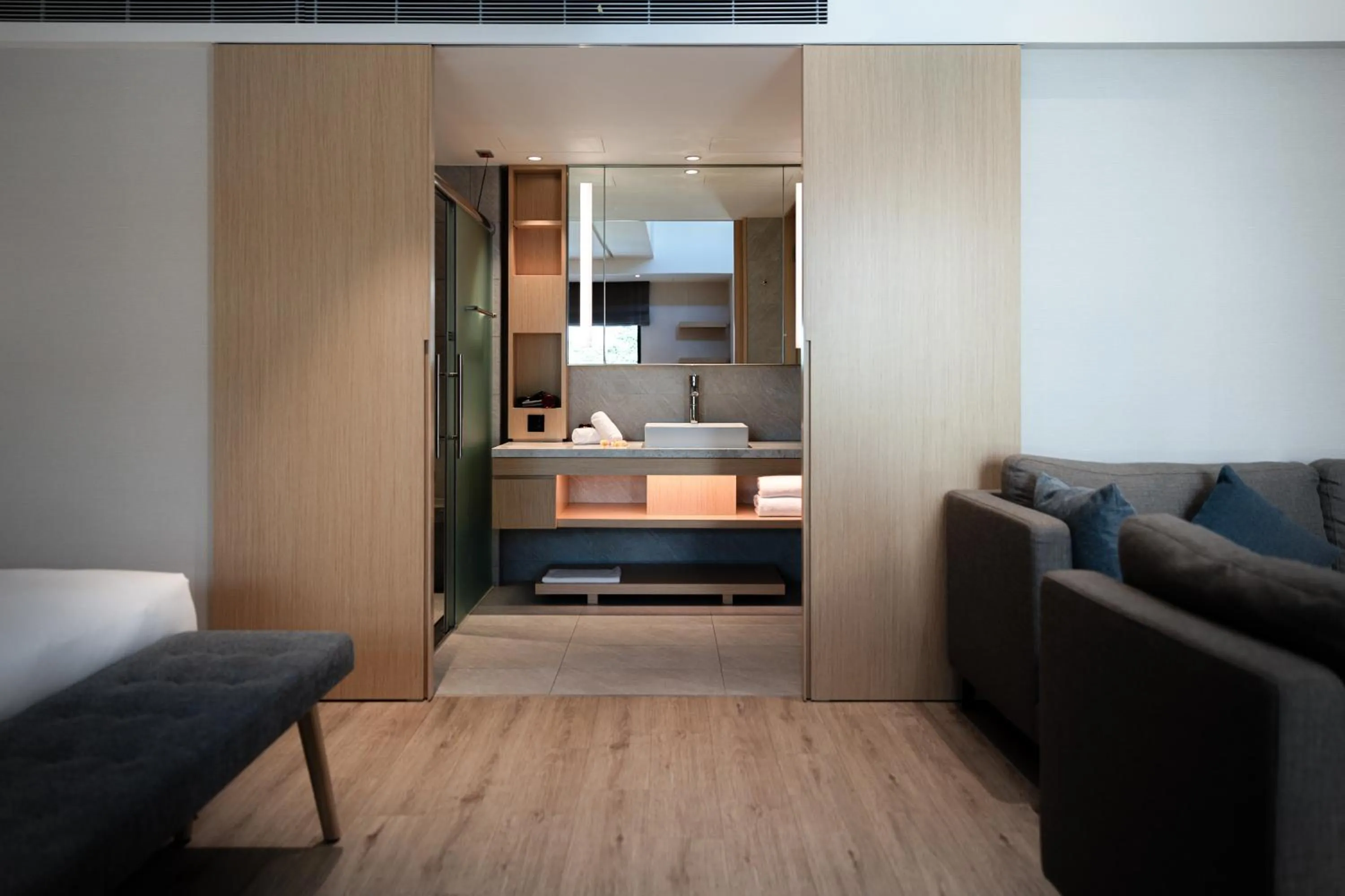 Boutech Wuri Village Hotel