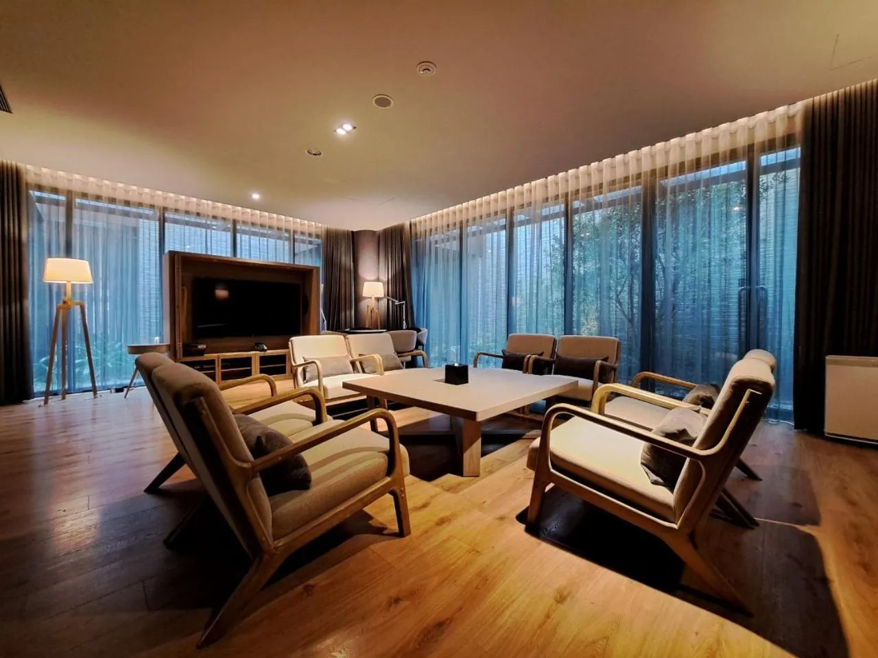 Boutech Wuri Village Hotel