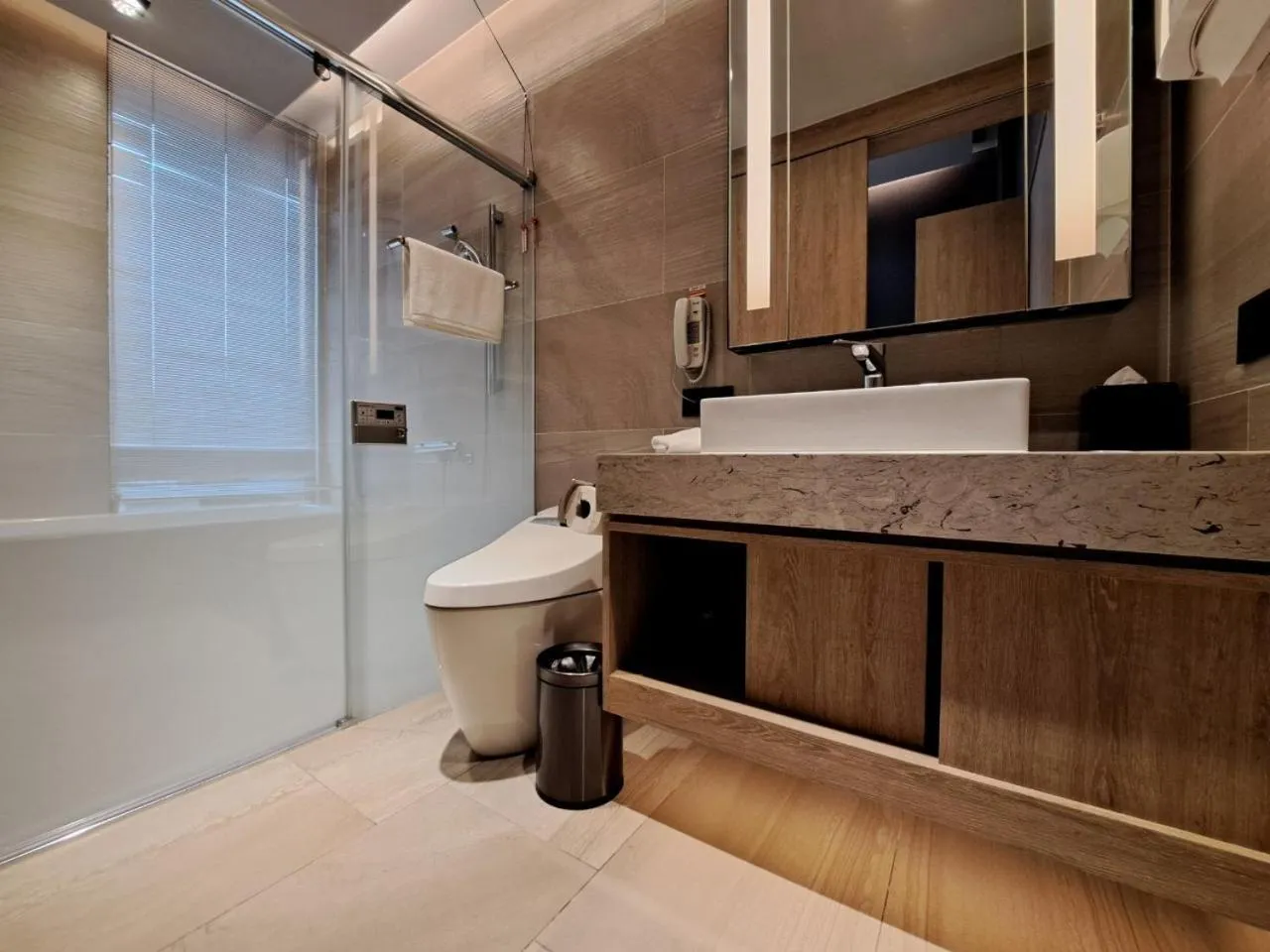 Boutech Wuri Village Hotel