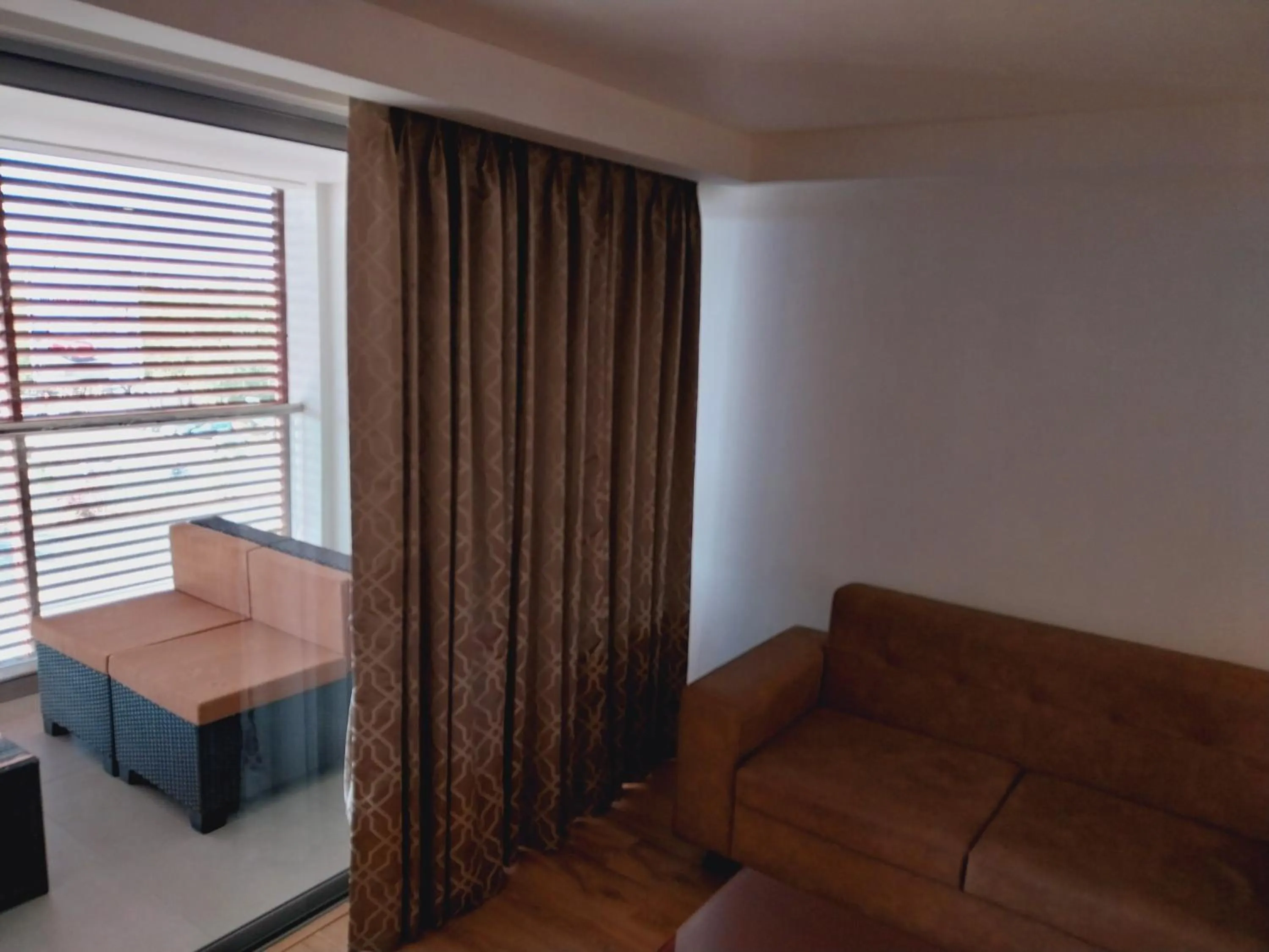 YMCA INTERNATIONAL CENTRE