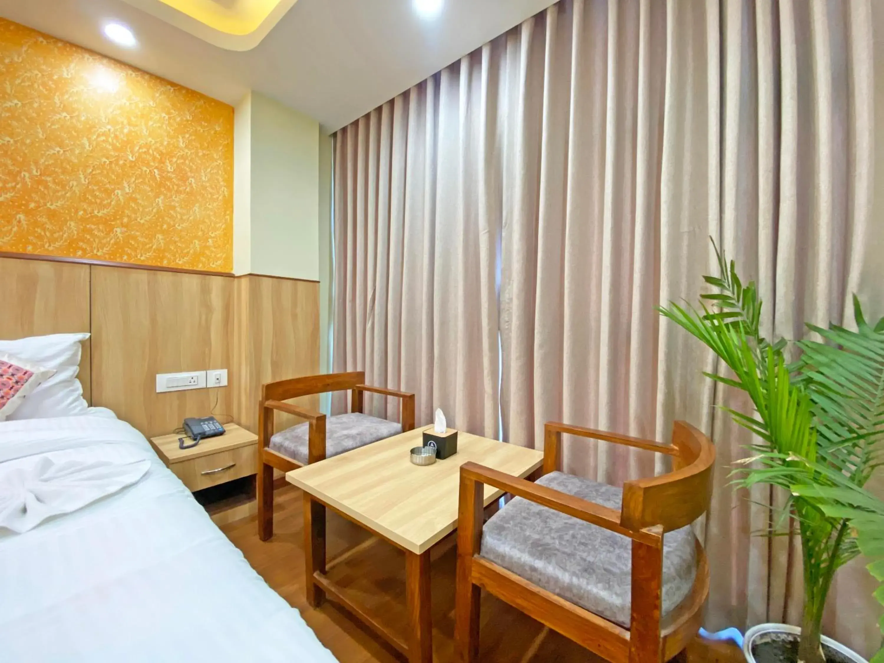 Bed in Hotel Lumbini Airport Bed in Hotel Lumbini Airport