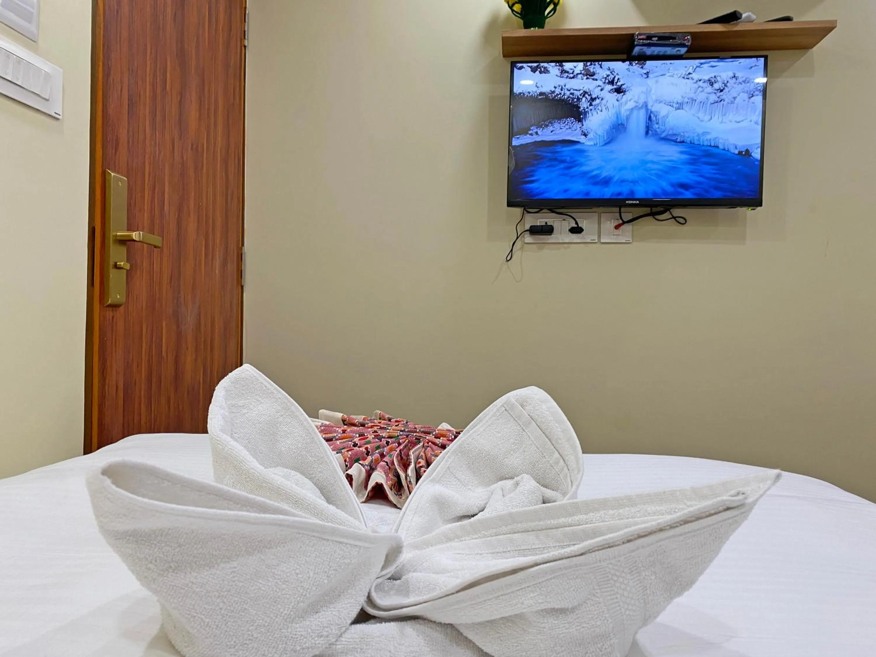 Bed in Hotel Lumbini Airport