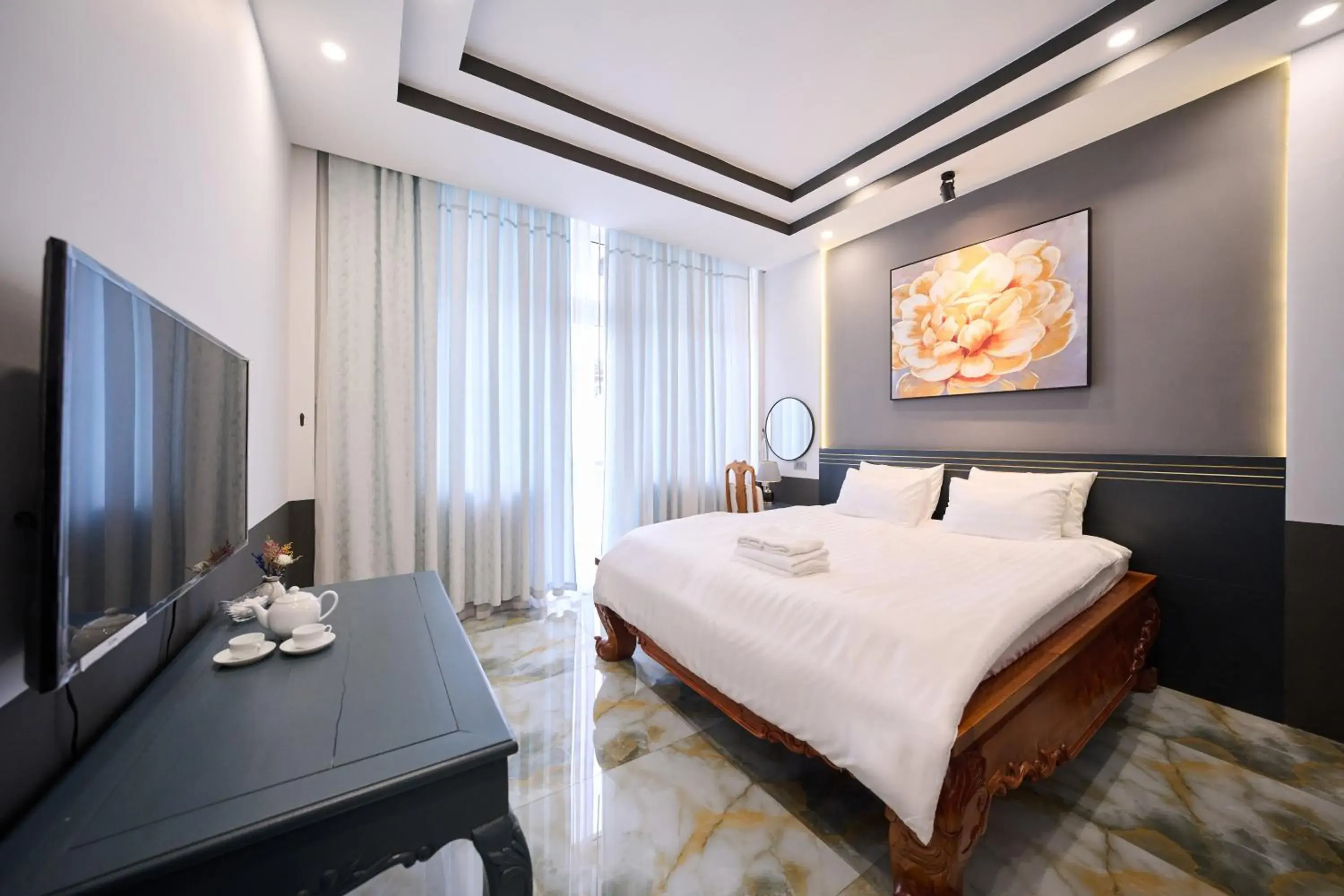 Deluxe Double Room with Balcony - single occupancy in GALANG HOTEL Deluxe Double Room with Balcony - single occupancy in GALANG HOTEL