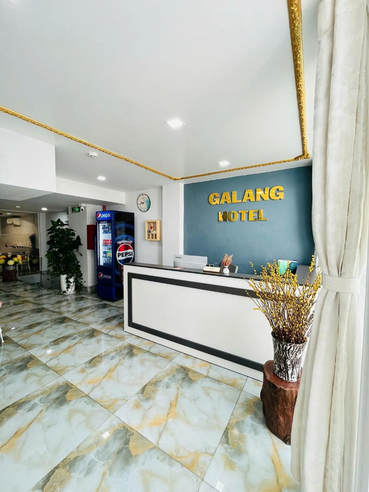 Lobby or reception in GALANG HOTEL