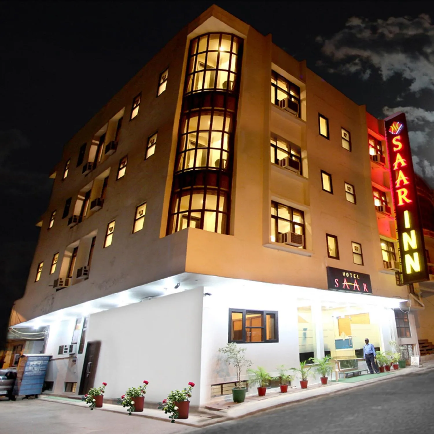 Property building in Saar Inn