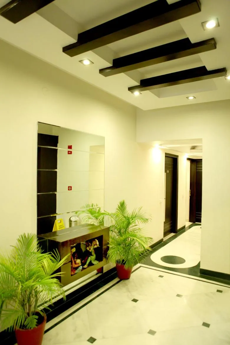 Lobby or reception in Saar Inn