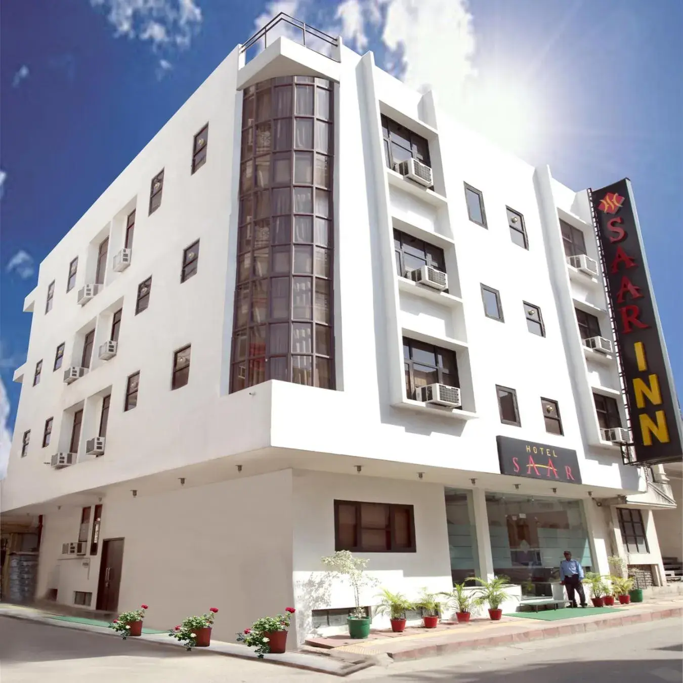 Property building in Saar Inn Property building in Saar Inn