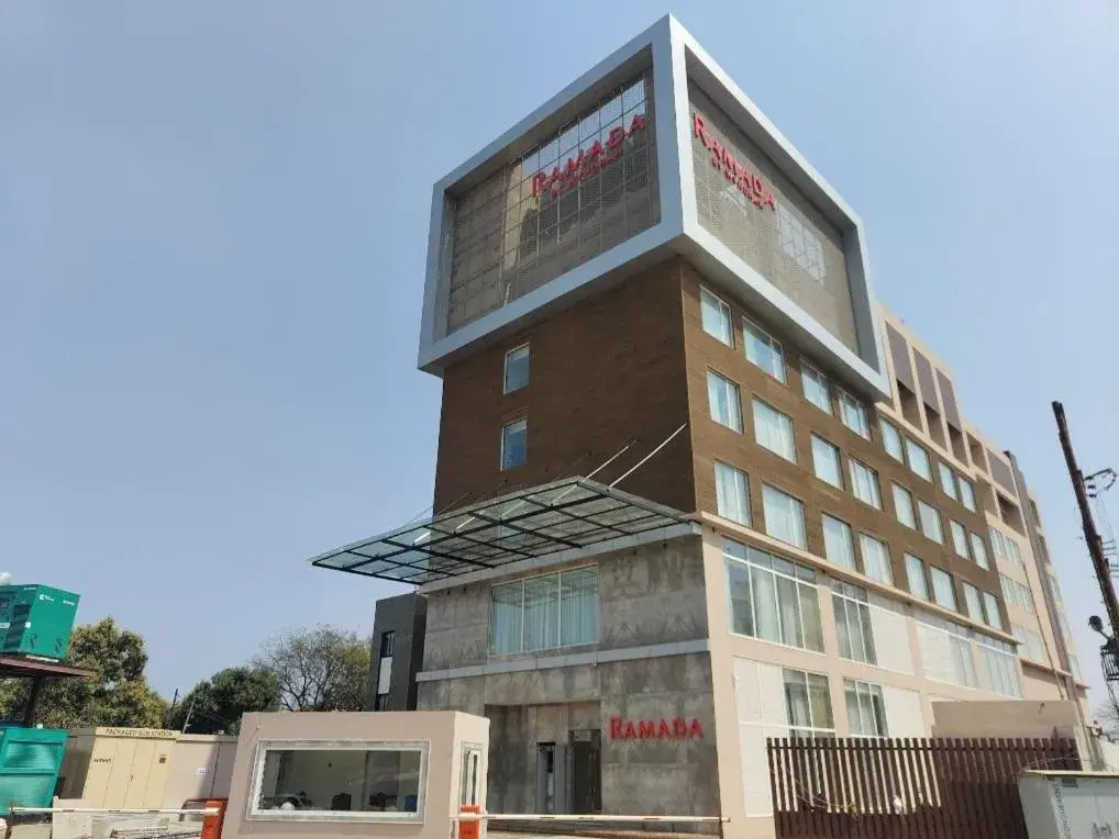 Property building in Ramada by Wyndham Gorakhpur Gorakhnath Mandir Road Property building in Ramada by Wyndham Gorakhpur Gorakhnath Mandir Road