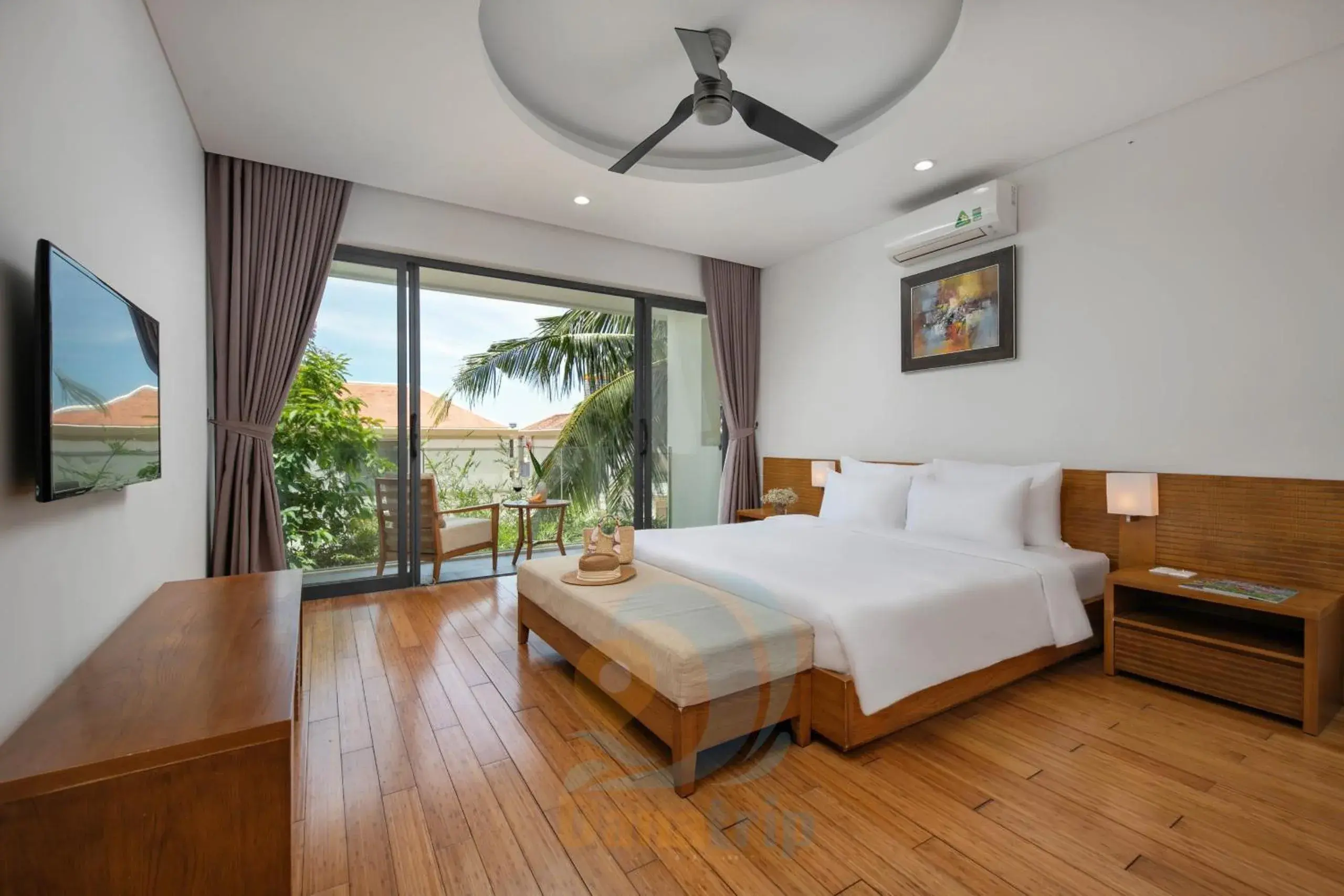 Bed in Ocean Beach Resort Da Nang Bed in Ocean Beach Resort Da Nang