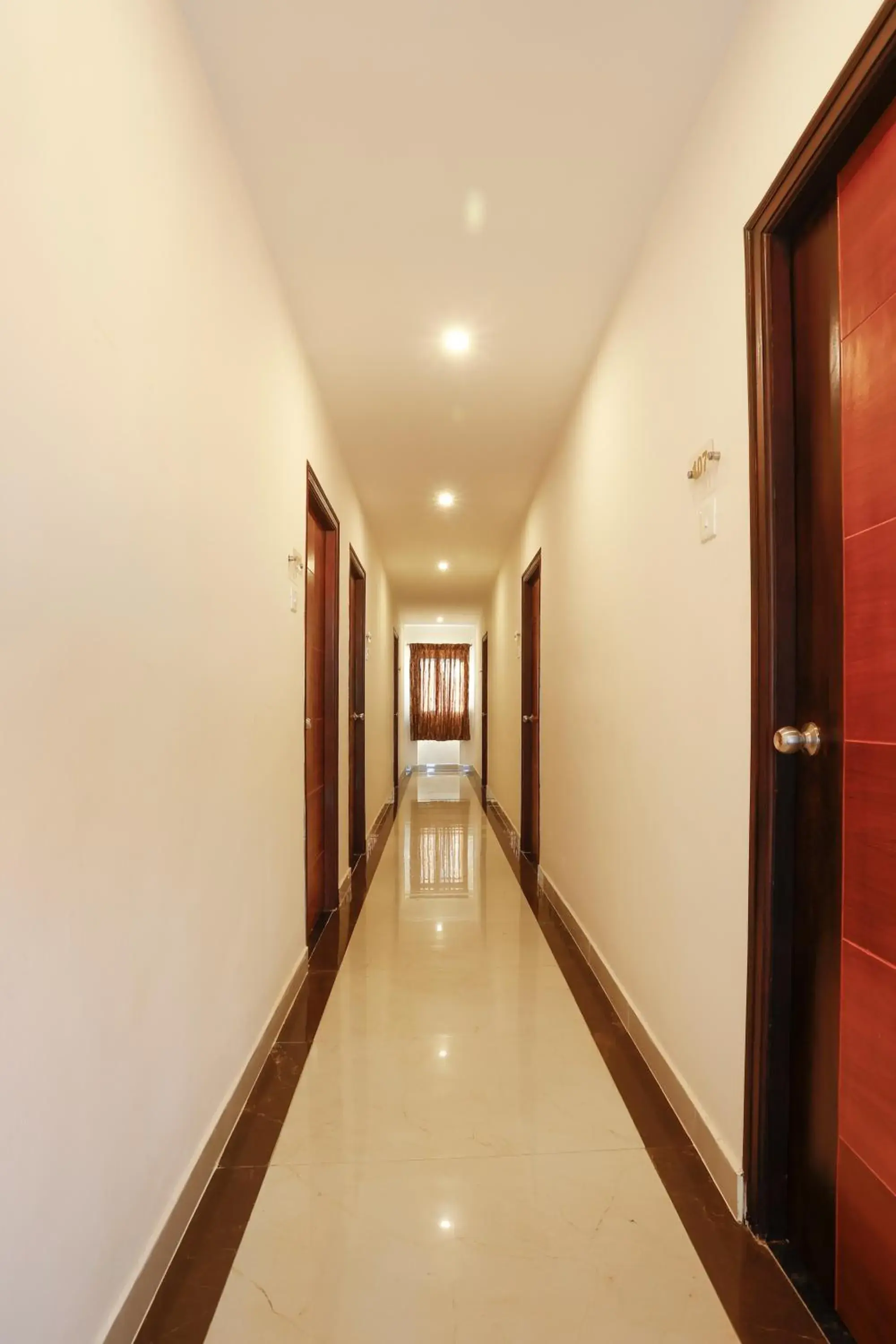 Property building in Rameswaram Harish Palace Property building in Rameswaram Harish Palace