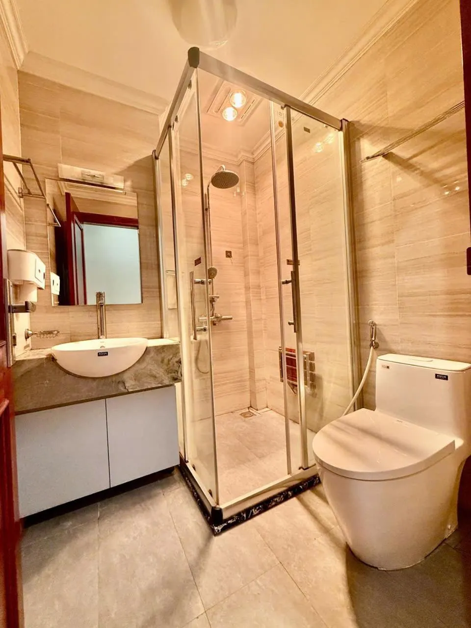 IL Divo Hotel 8 Hàng Đào & Travel & Spa - Hanoi Old Quarter