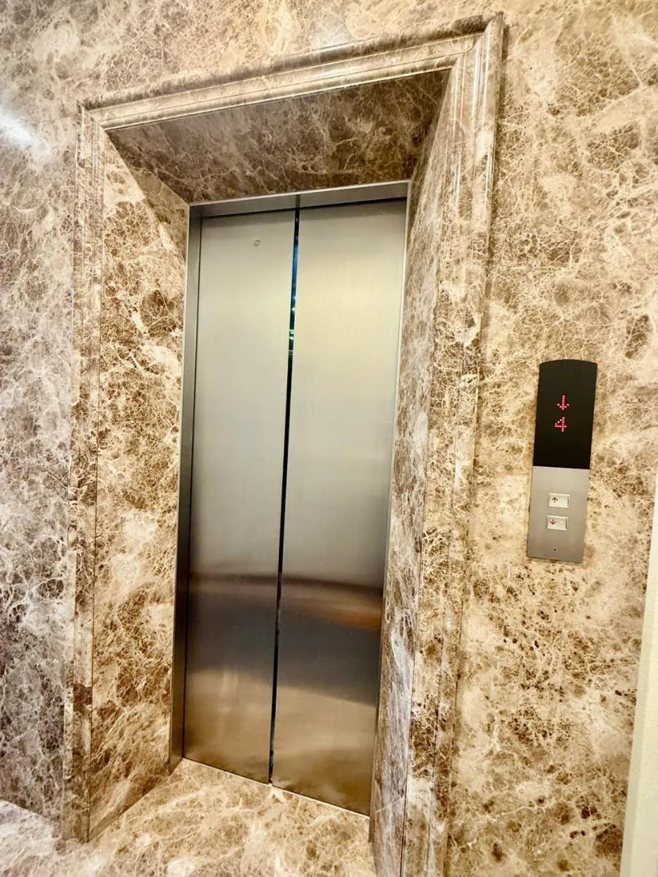 IL Divo Hotel 8 Hàng Đào & Travel & Spa - Hanoi Old Quarter