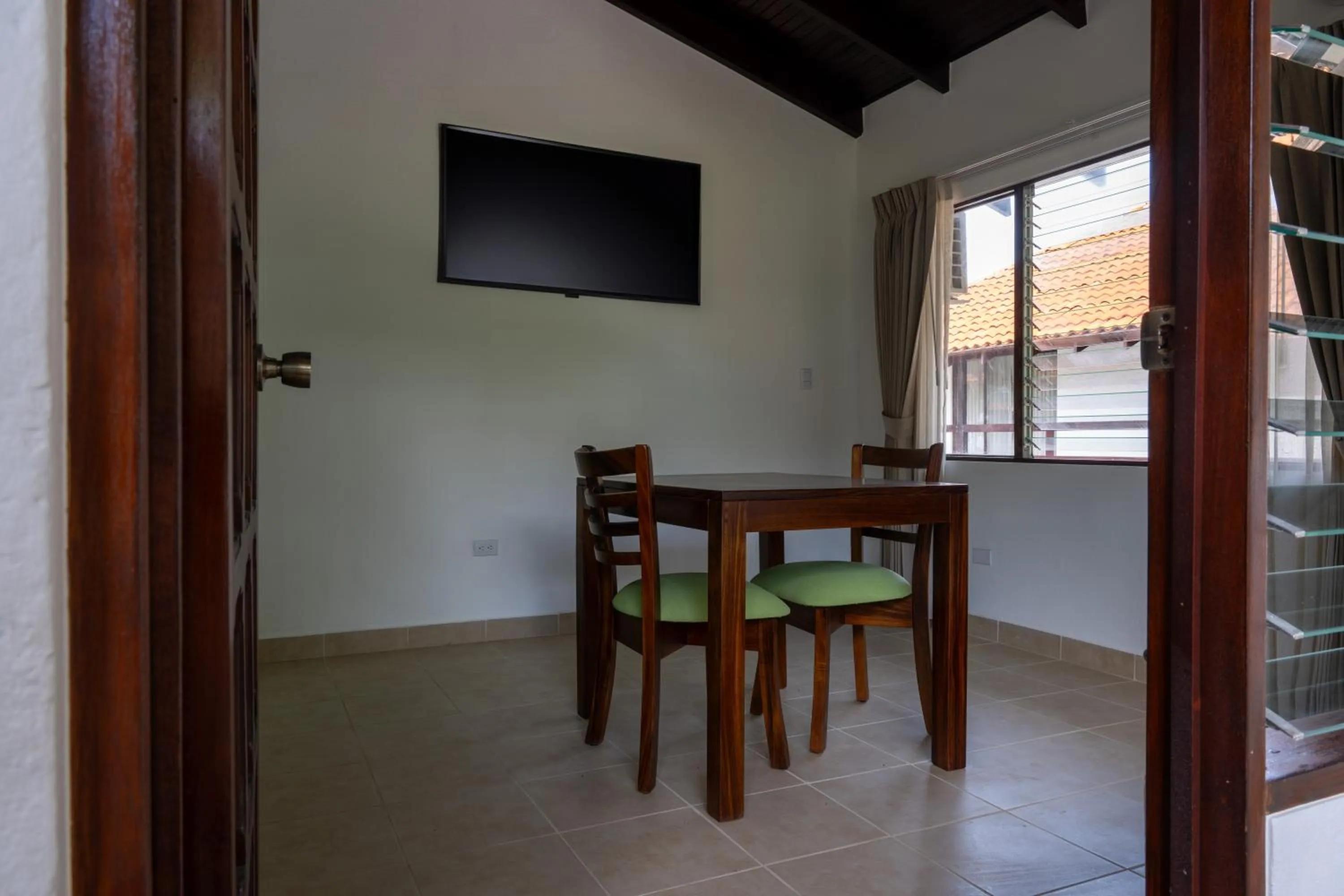 Dining area in Fuego del Sol Beachfront Hotel