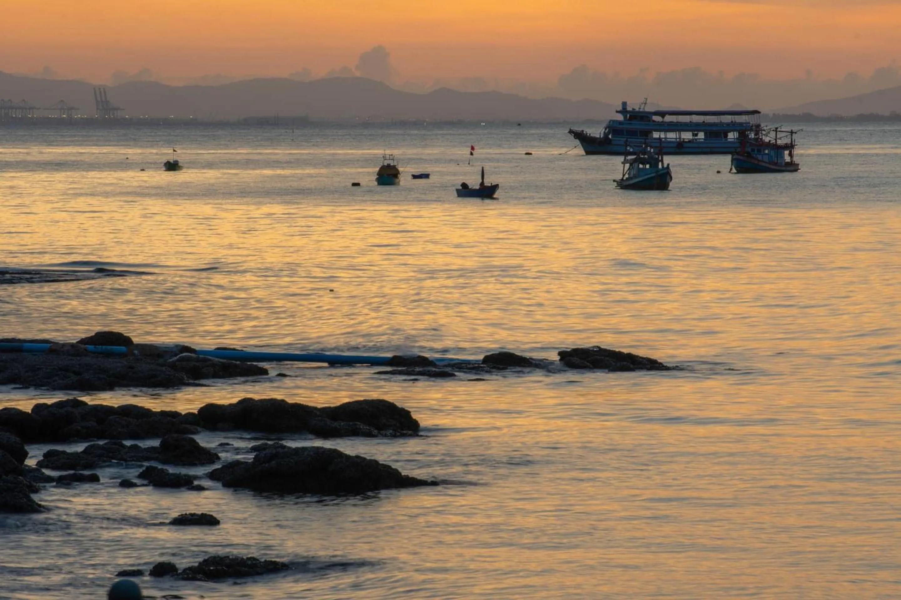 Natural landscape in Baan Sailboat Beach Kohlarn