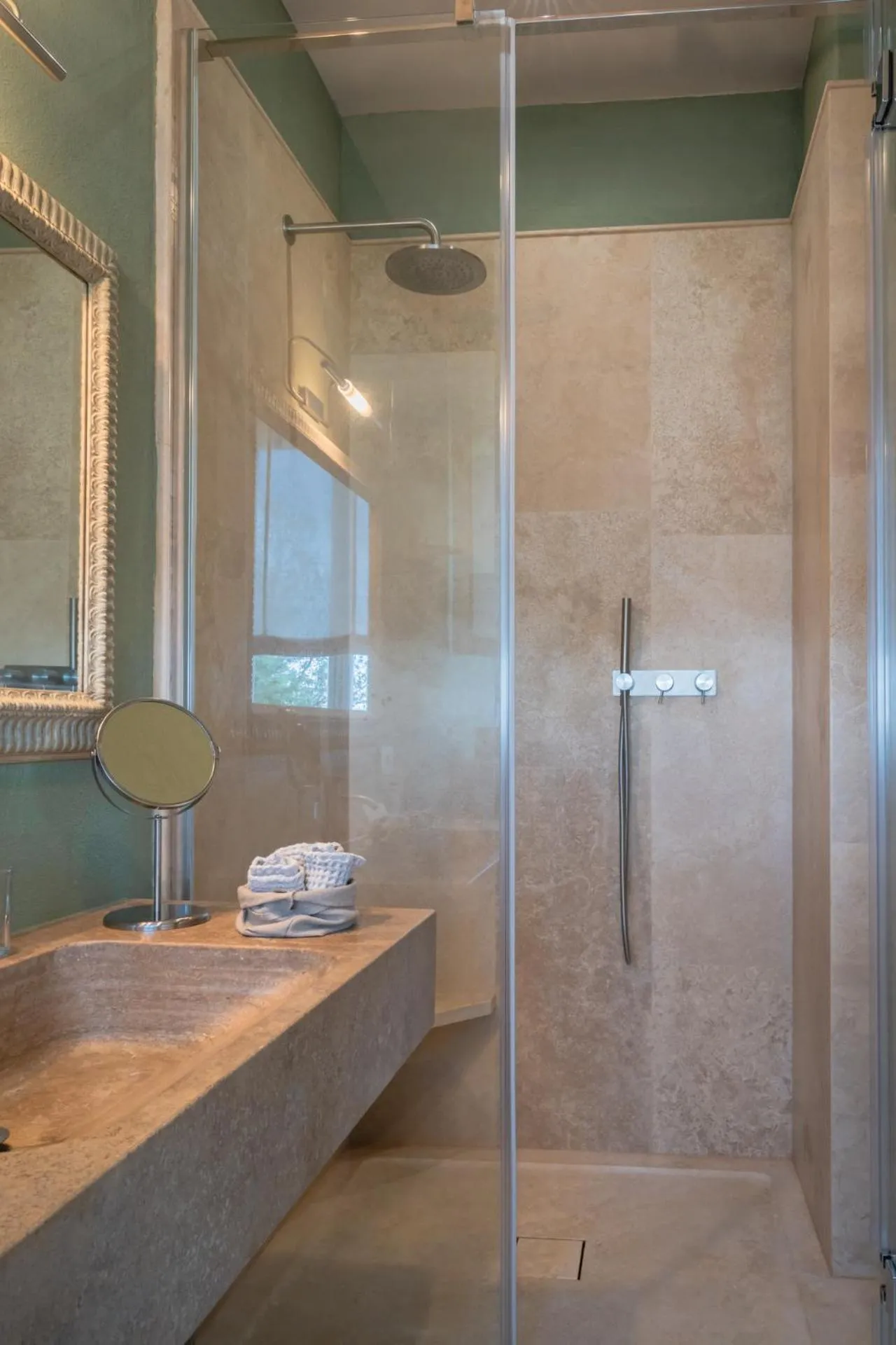 Shower in Villa Le Prata - Residenza del Vescovo - Cantina & Relais