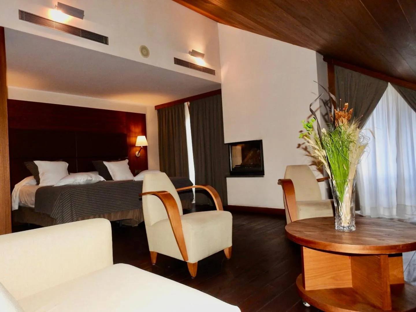 Photo of the whole room, Bed in Hotel Riberies & Spa by RdA Hotels