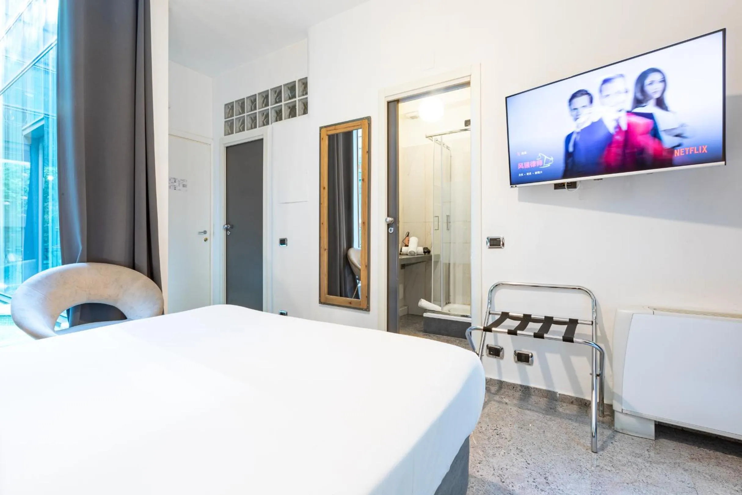 Bed in B&b Too Cute 2b Str8