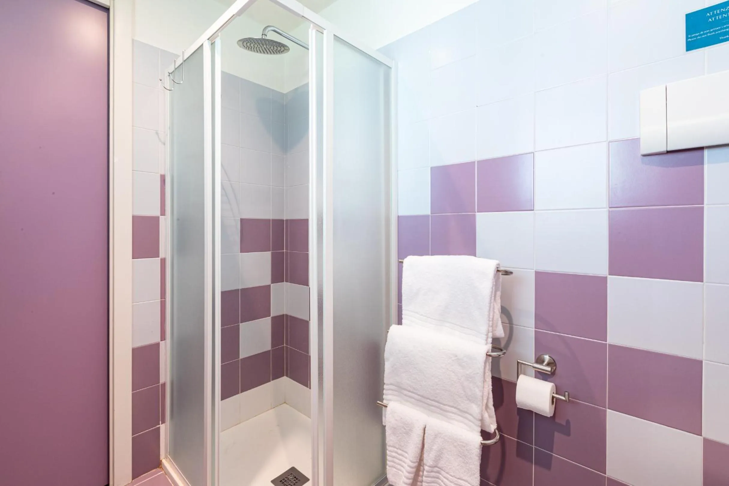 Shower, Bathroom in B&b Too Cute 2b Str8