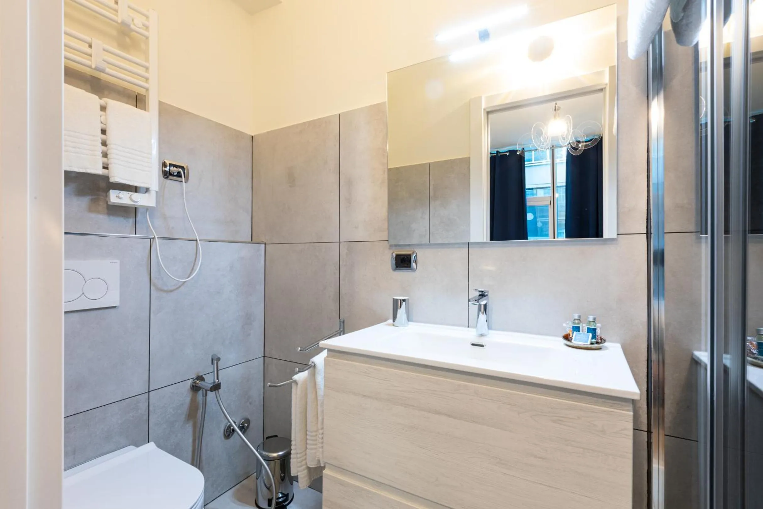 Shower, Bathroom in B&b Too Cute 2b Str8