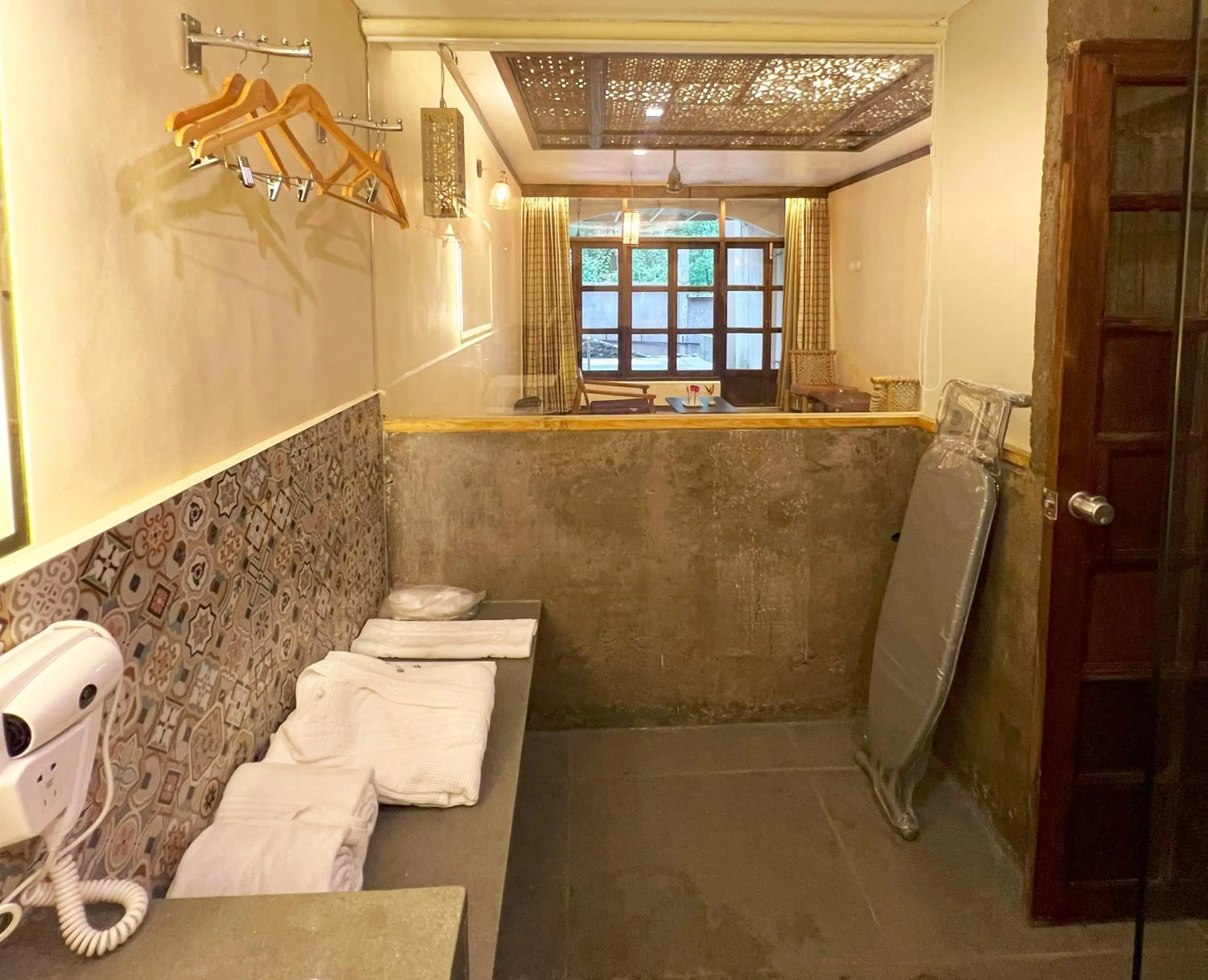 Bathroom in Avhyay Resort