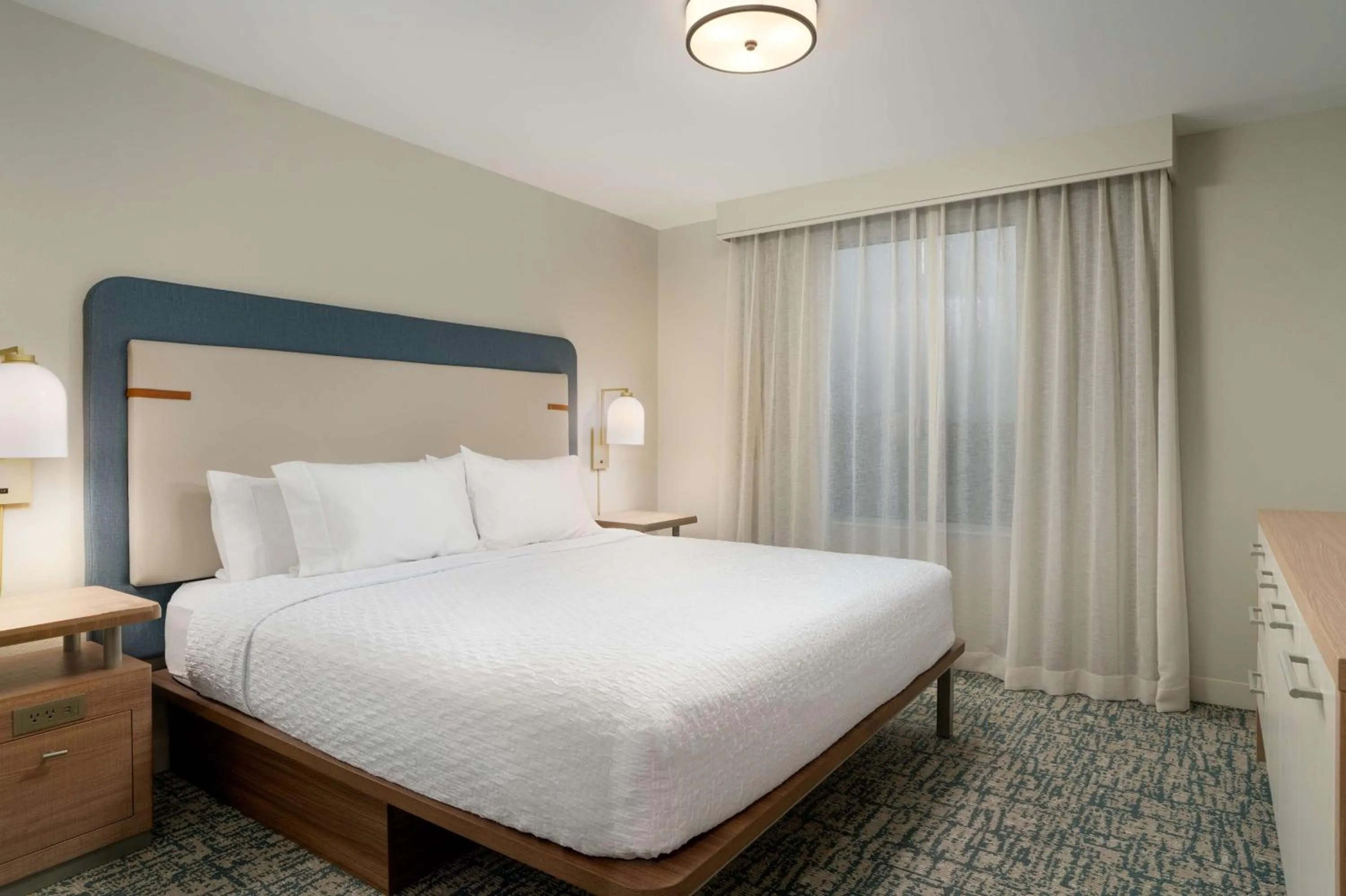 Bed in Homewood Suites By Hilton Goldsboro