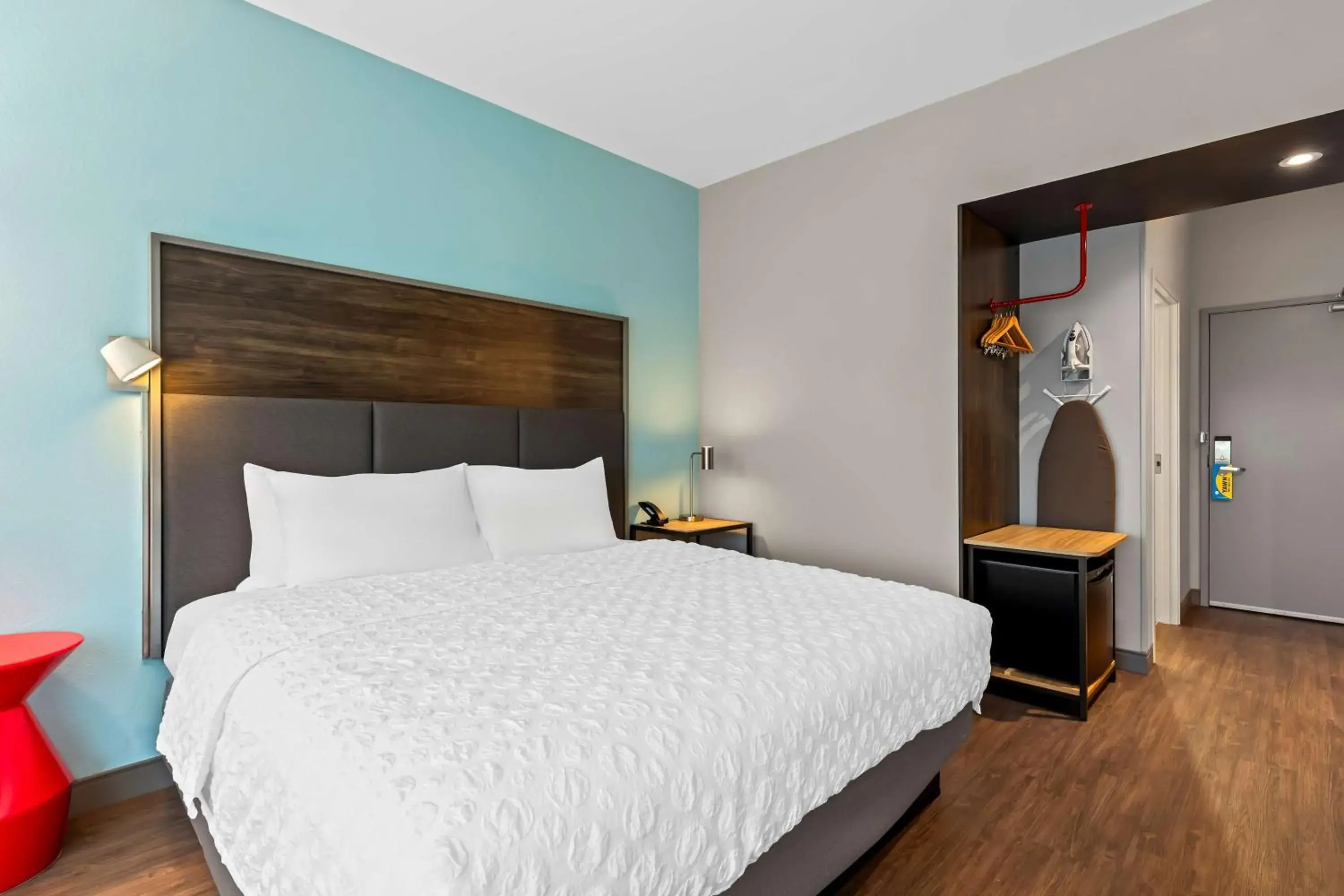 Bed in Tru By Hilton Aloha Beaverton Bed in Tru By Hilton Aloha Beaverton