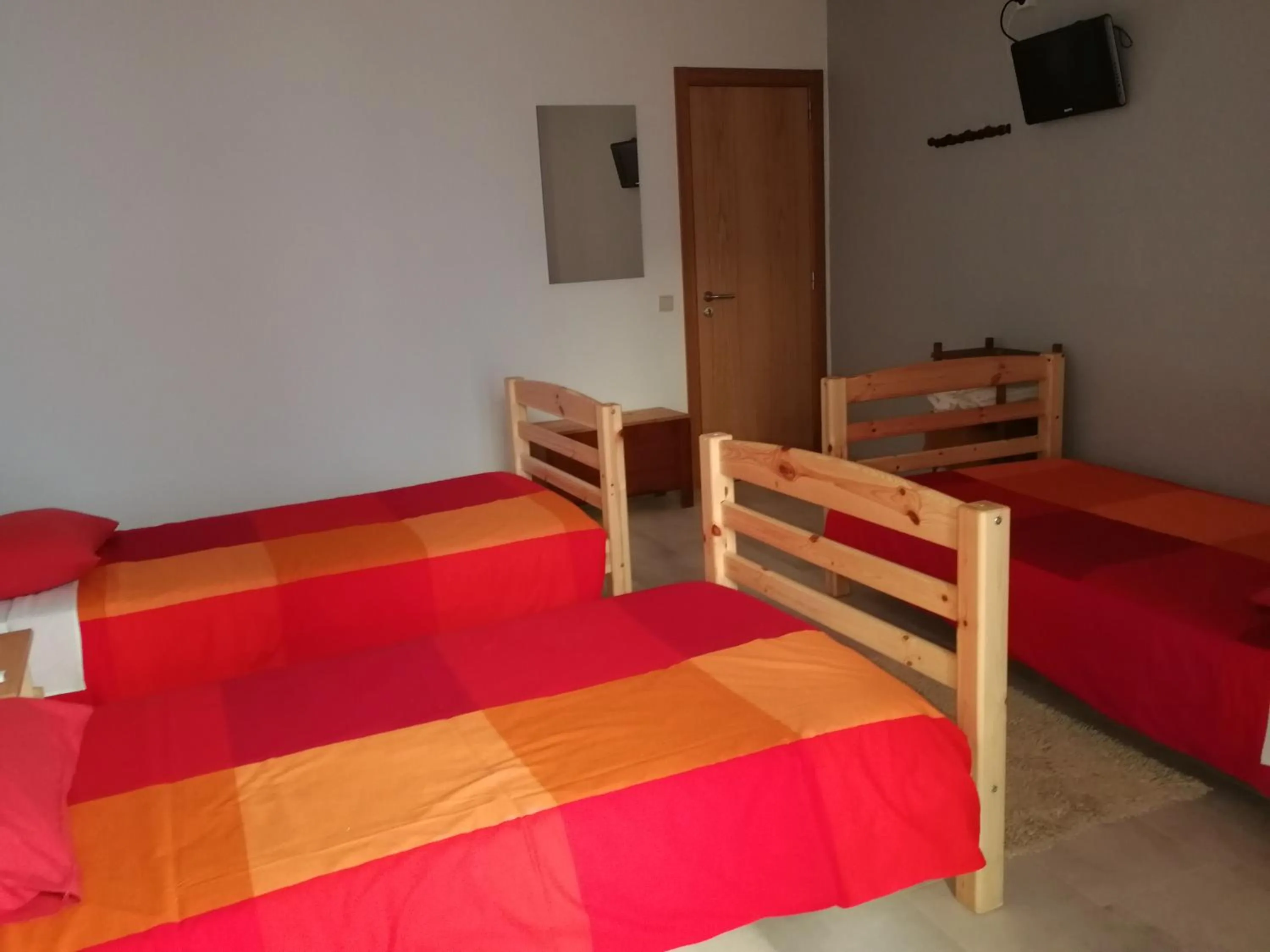 TV and multimedia, Bed in Lagos City Center Guest House & Hostel