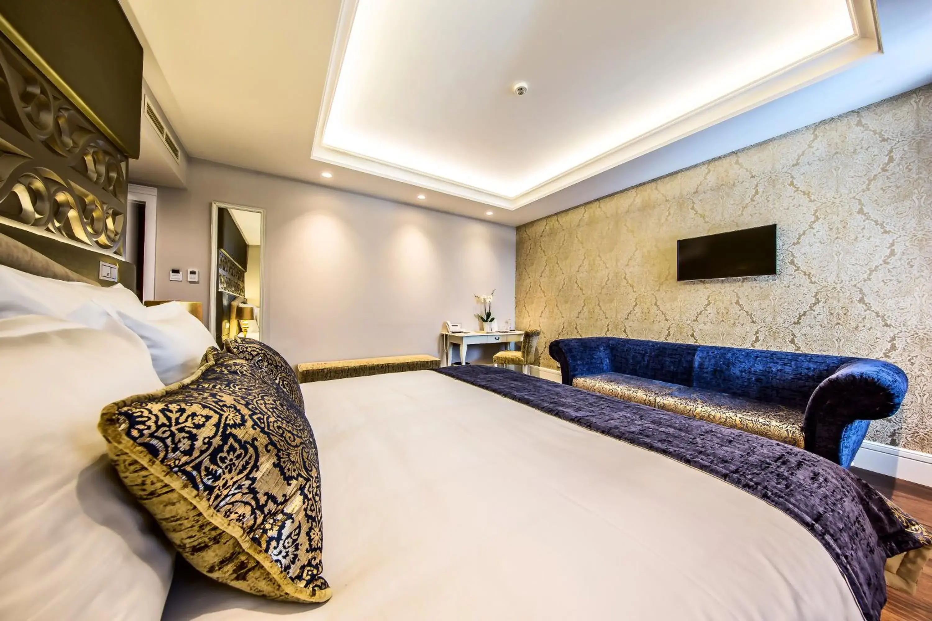 Bed in Prestige Hotel Budapest Bed in Prestige Hotel Budapest