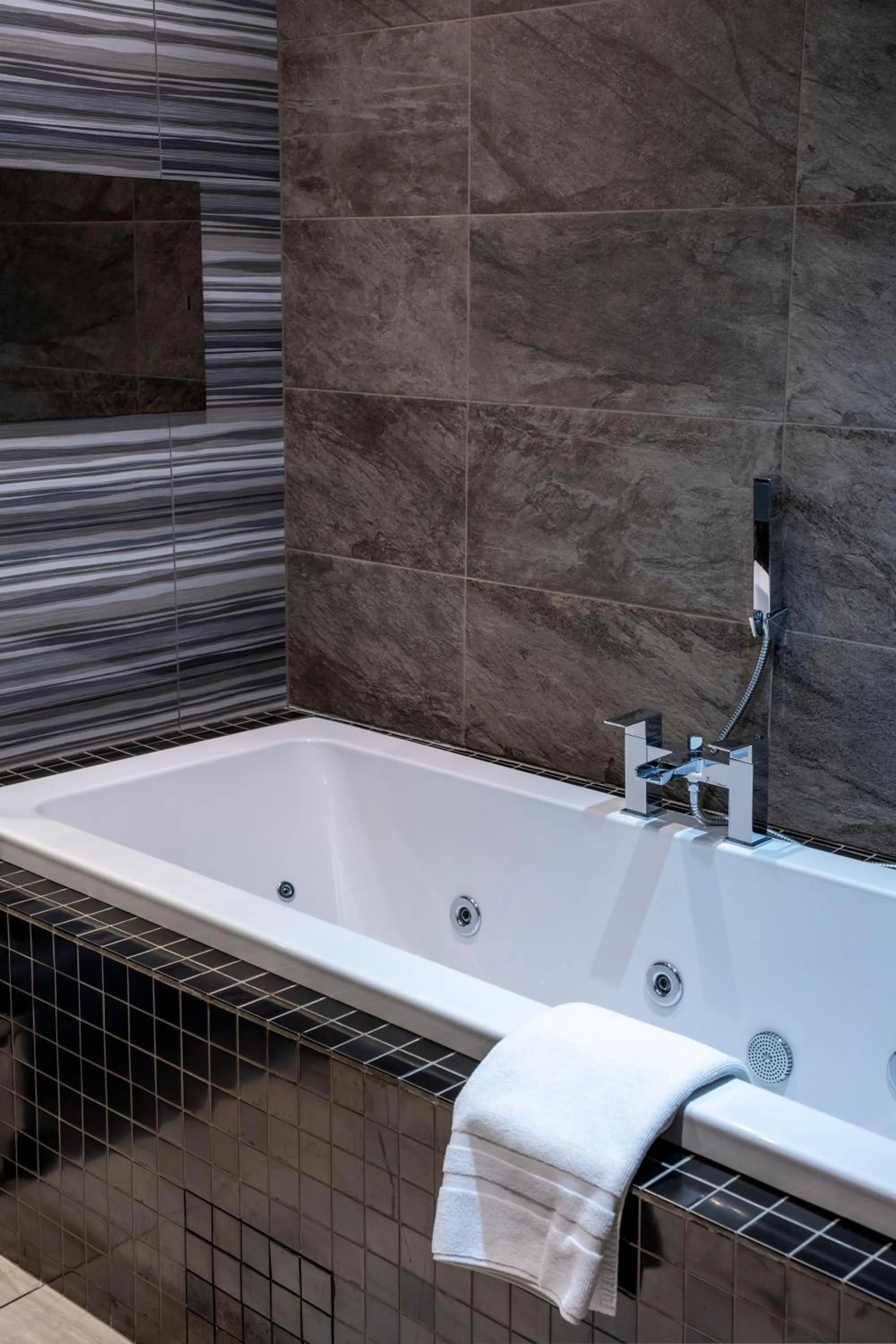 Derwent Manor Boutique Hotel