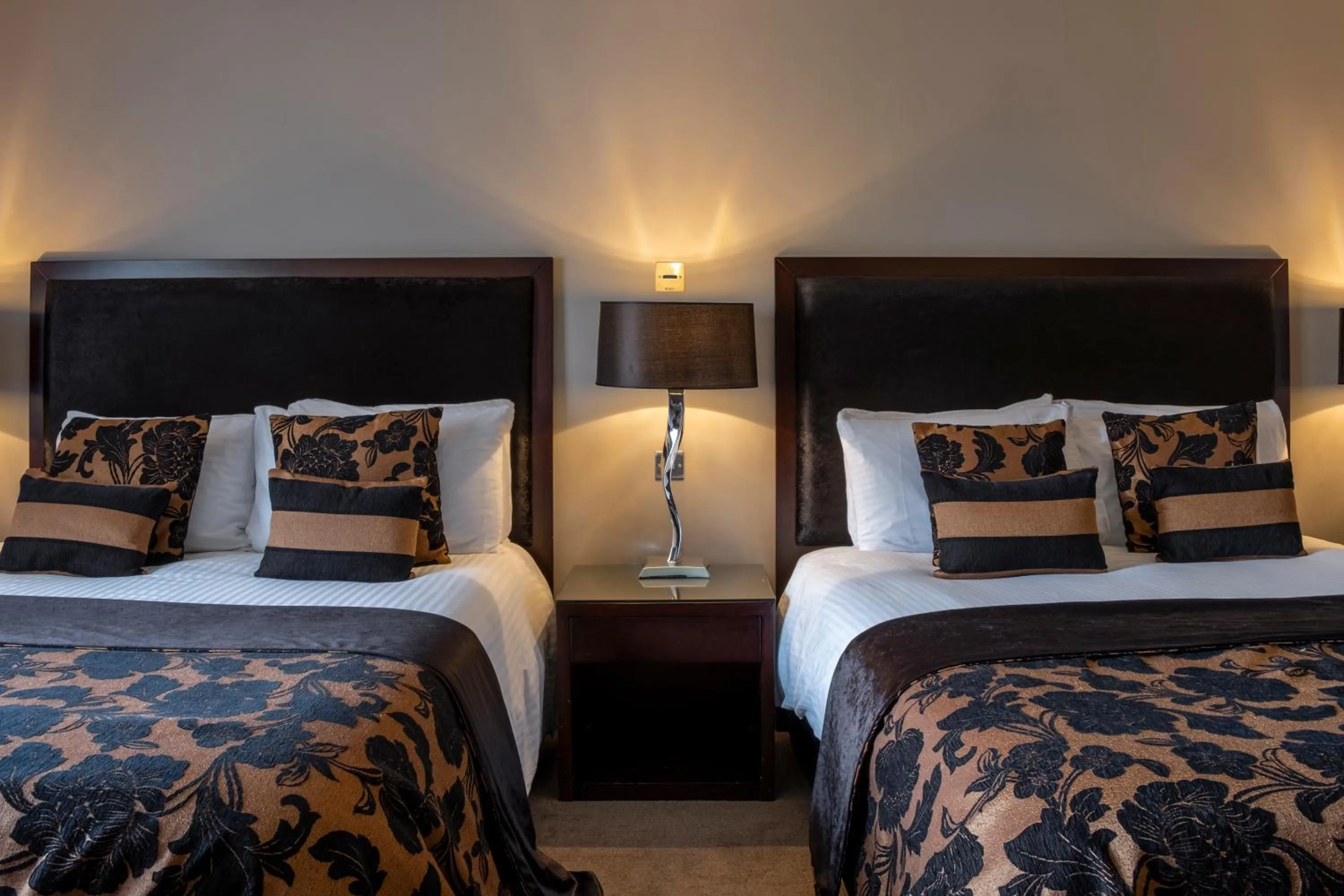 Bed in Derwent Manor Boutique Hotel