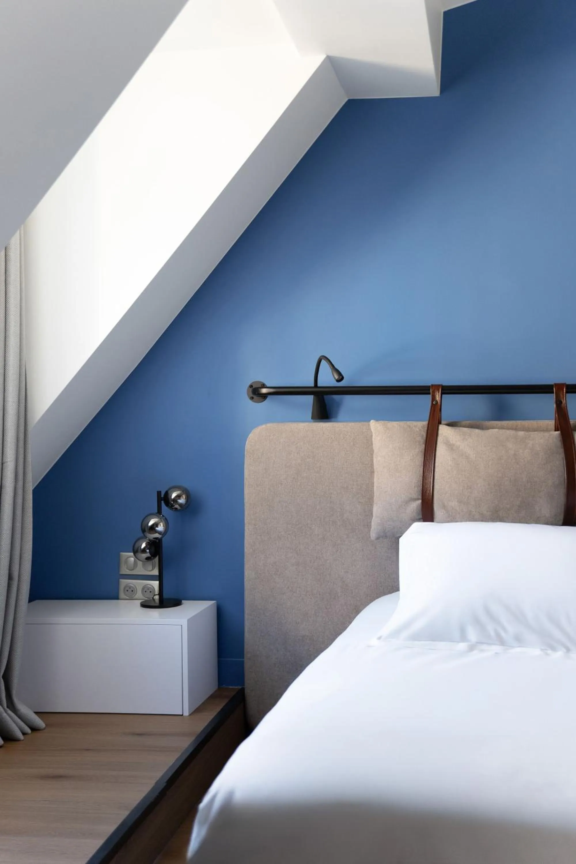 Bed in Hotel Leev Victoire & Spa