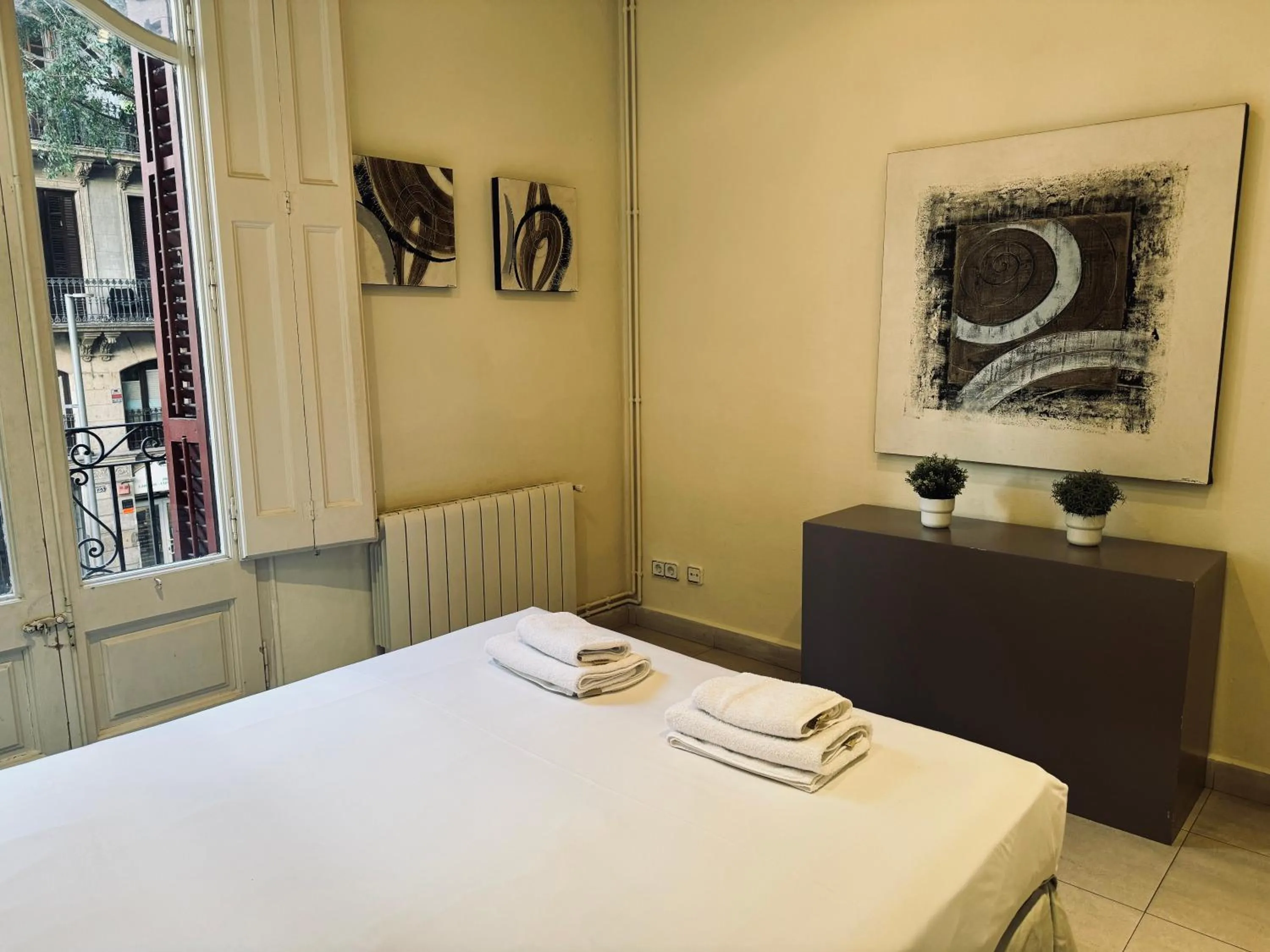 Bedroom, Bed in Sweet BCN Borrell