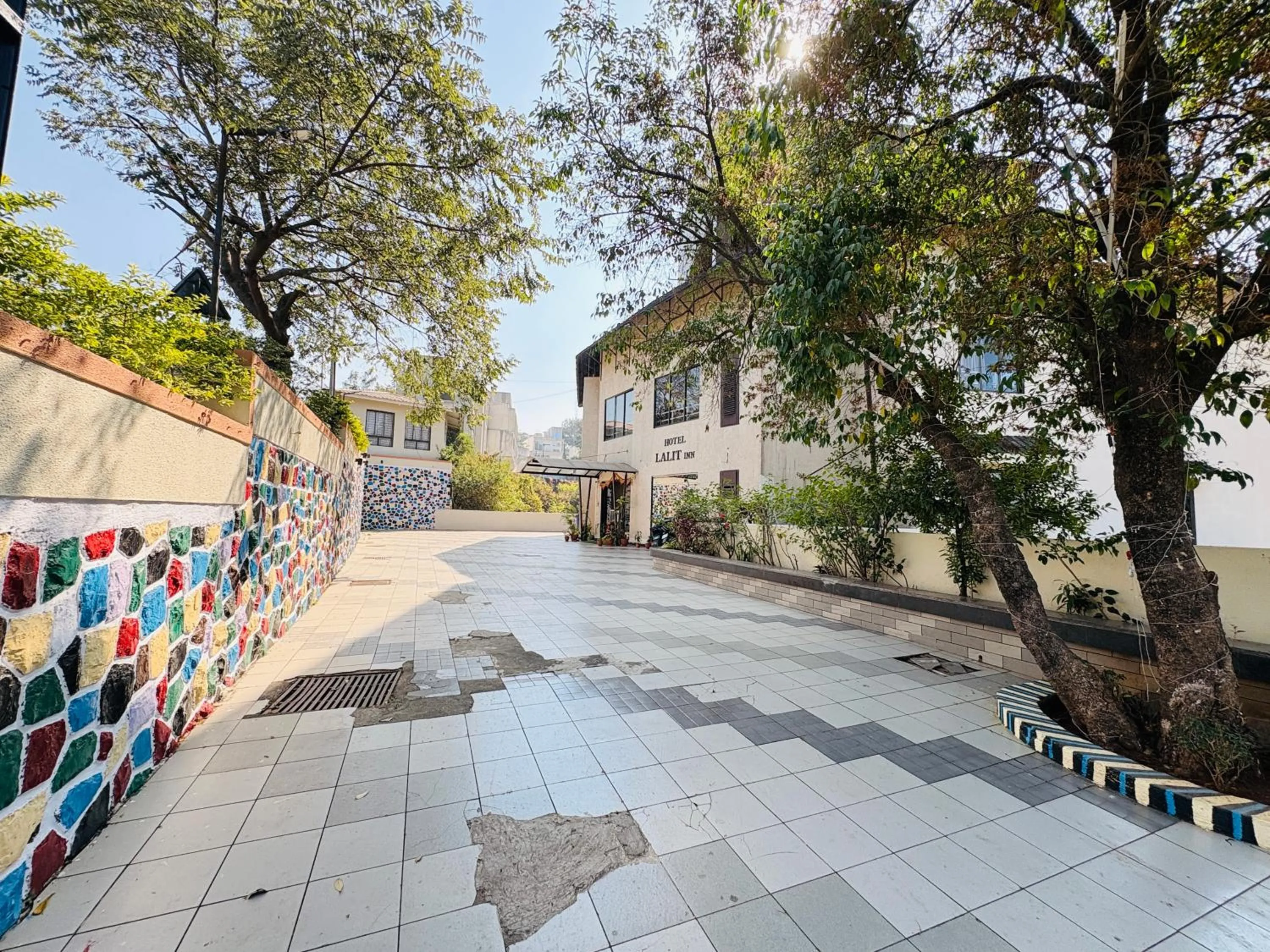 Property building in Hotel Lalit inn Lonavala