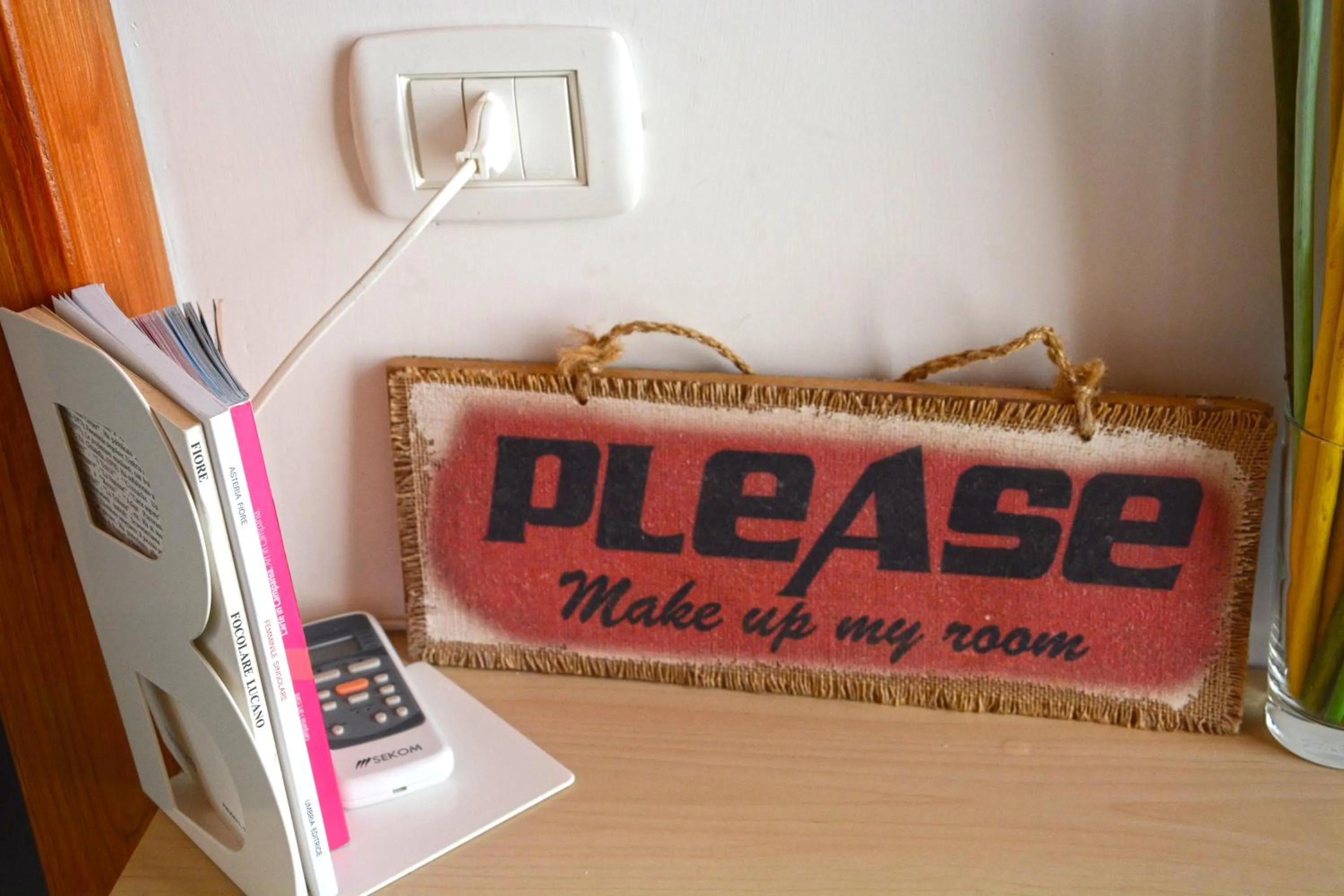 Decorative detail in B&B Tecla