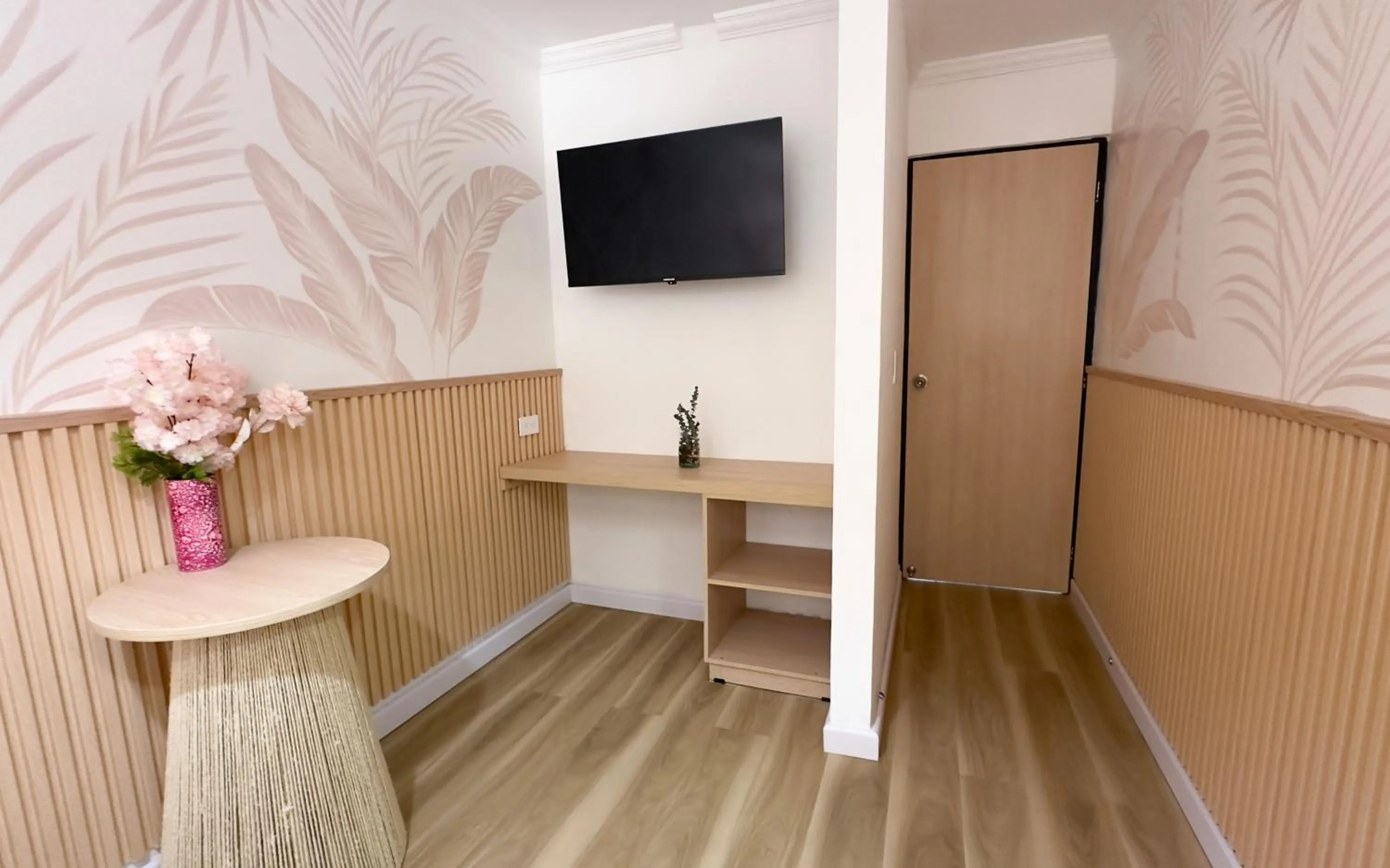 Decorative detail in Casana Rosa Hotel