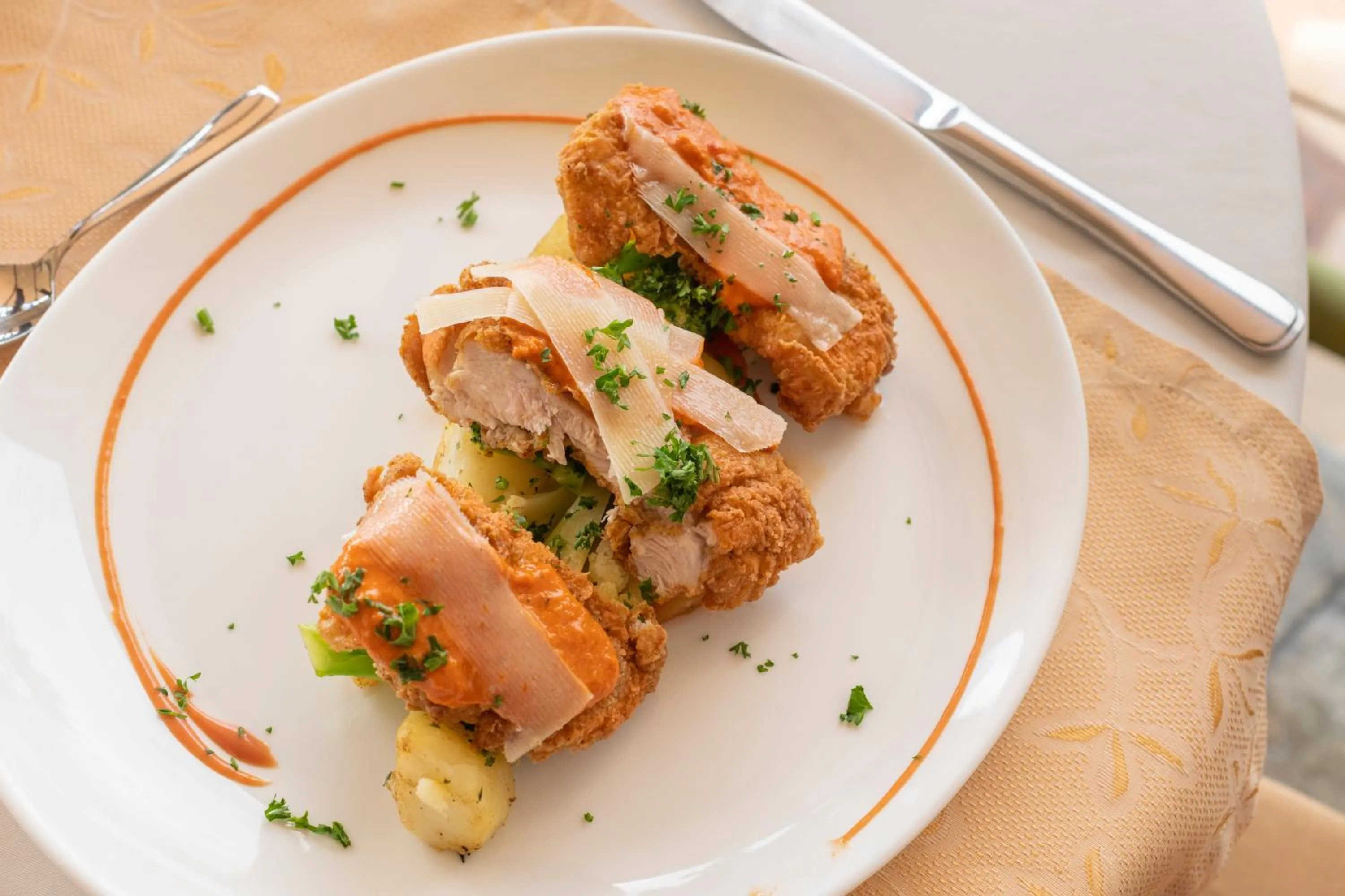 Food and drinks in Issimo Suites (Adults Only)