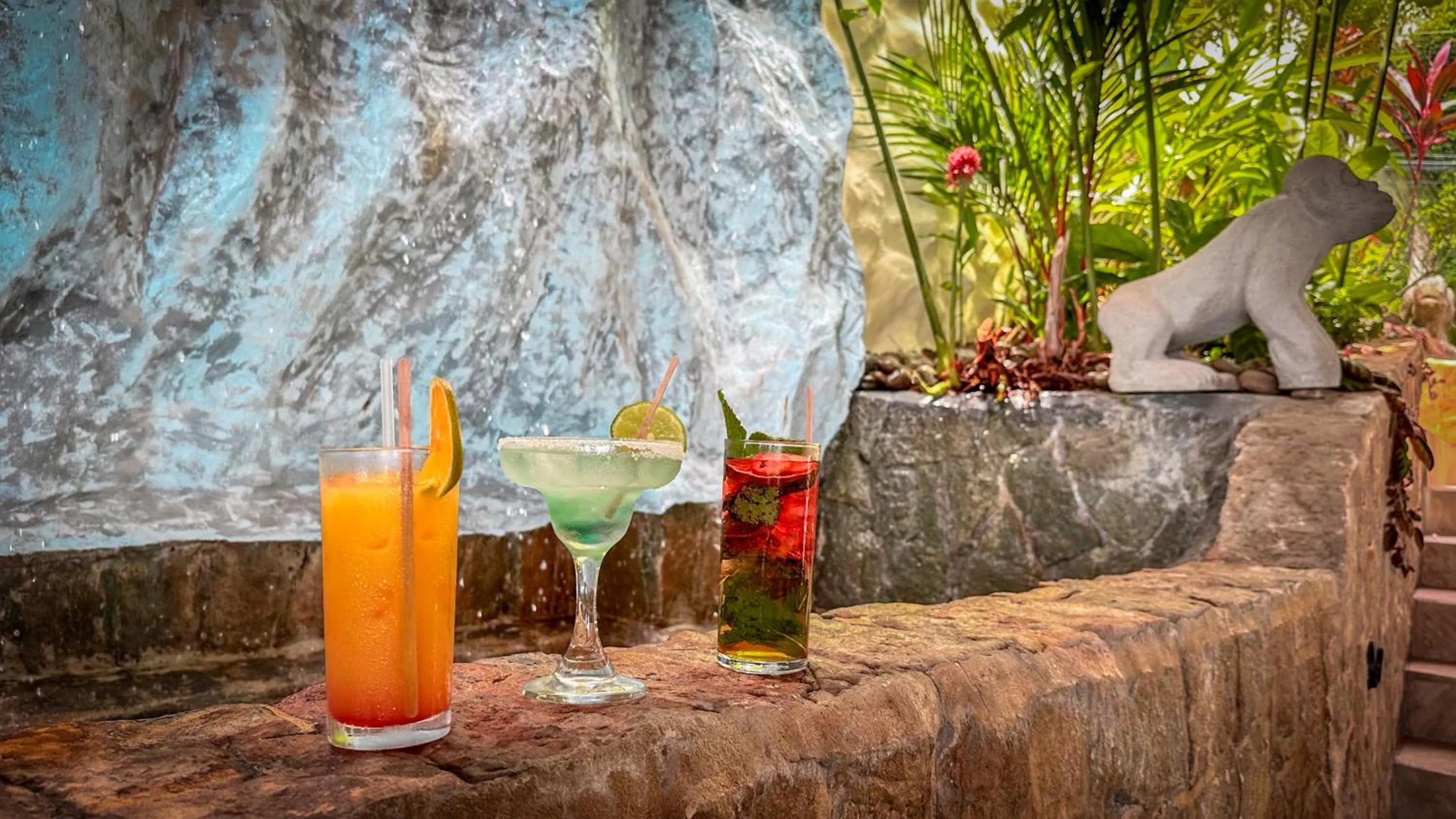 Drinks in Issimo Suites (Adults Only)