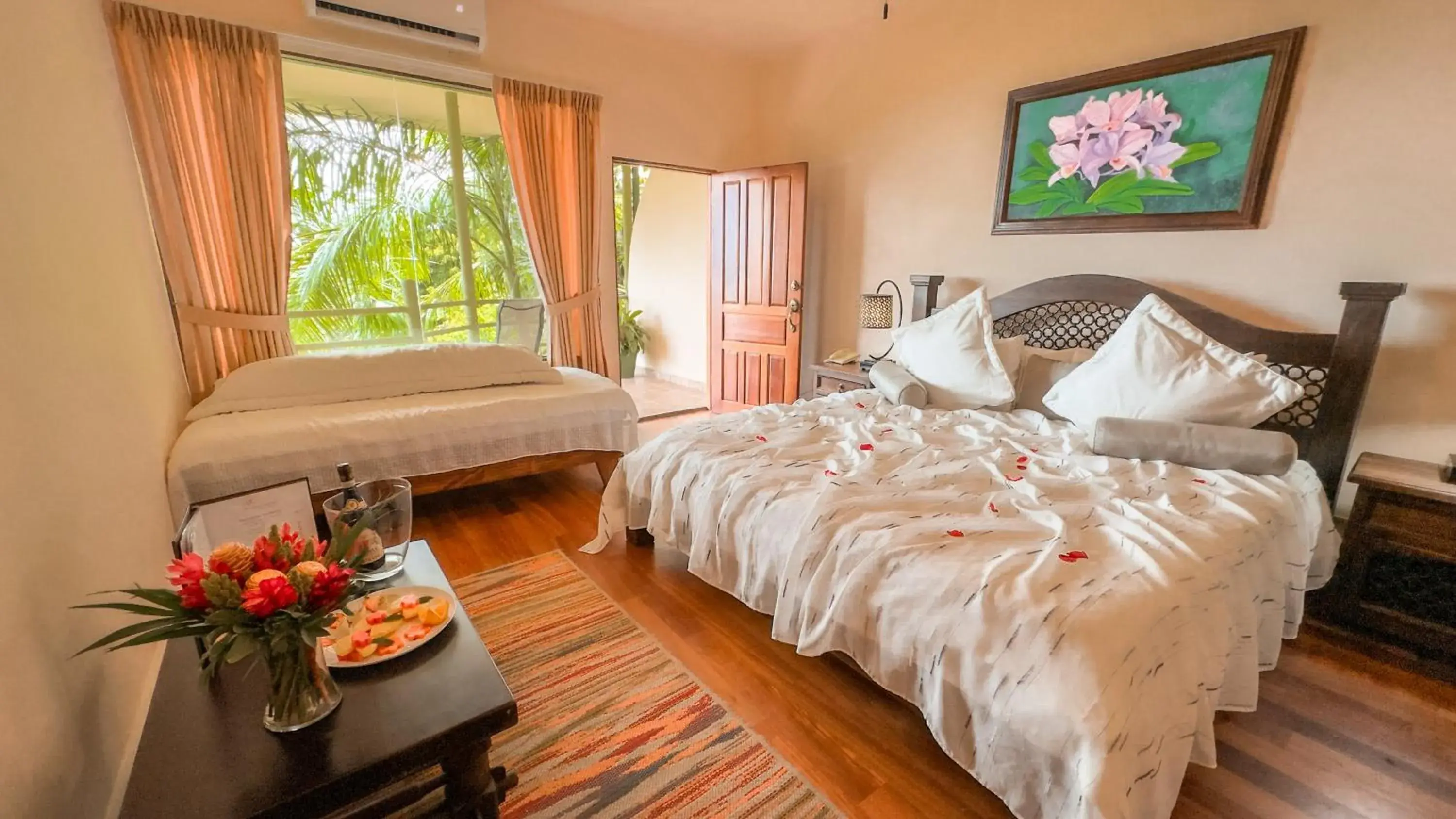 Bedroom, Bed in Issimo Suites (Adults Only) Bedroom, Bed in Issimo Suites (Adults Only)