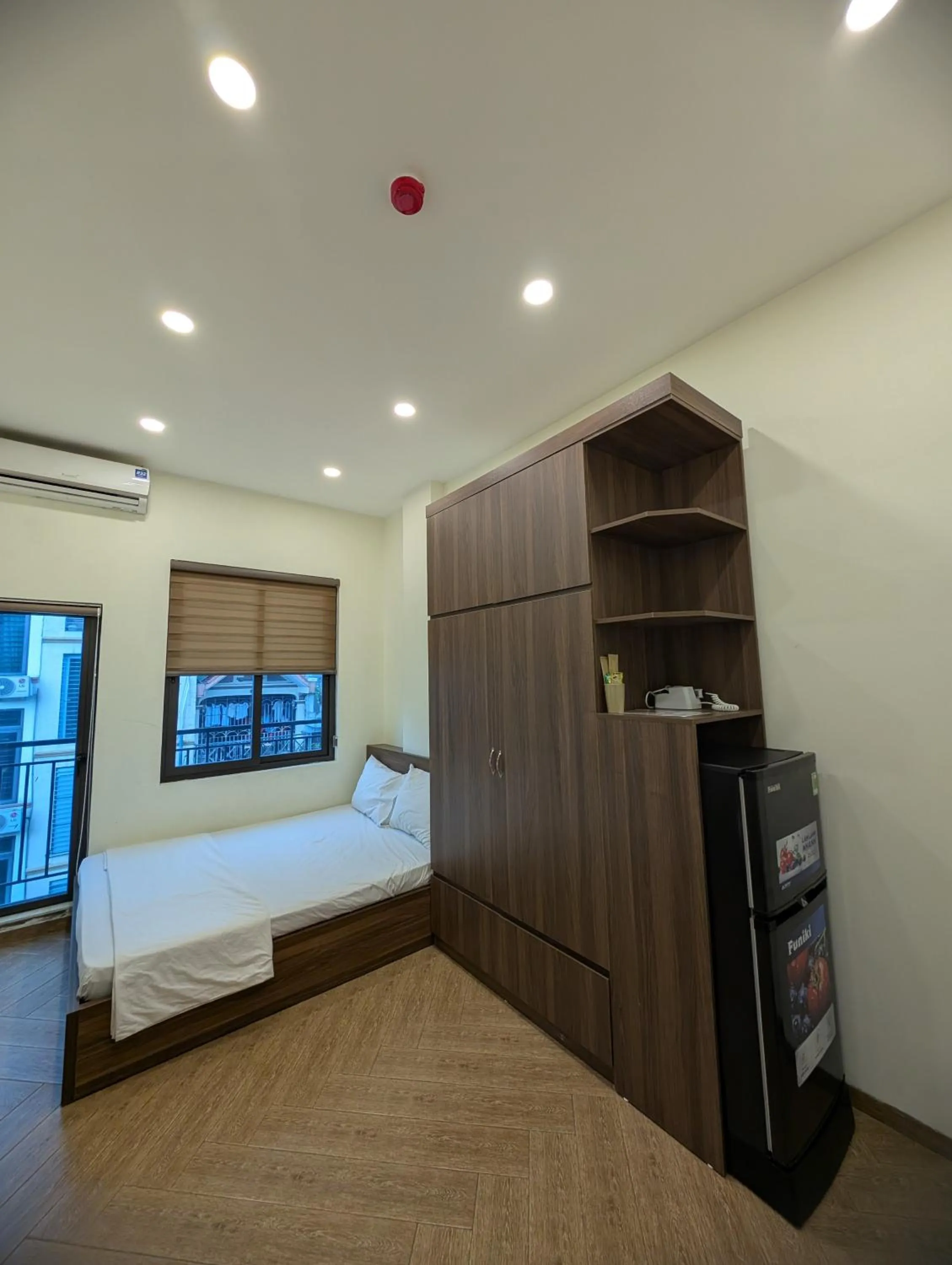 Bed in Era Apartment 158 Nguyen Khanh Toan