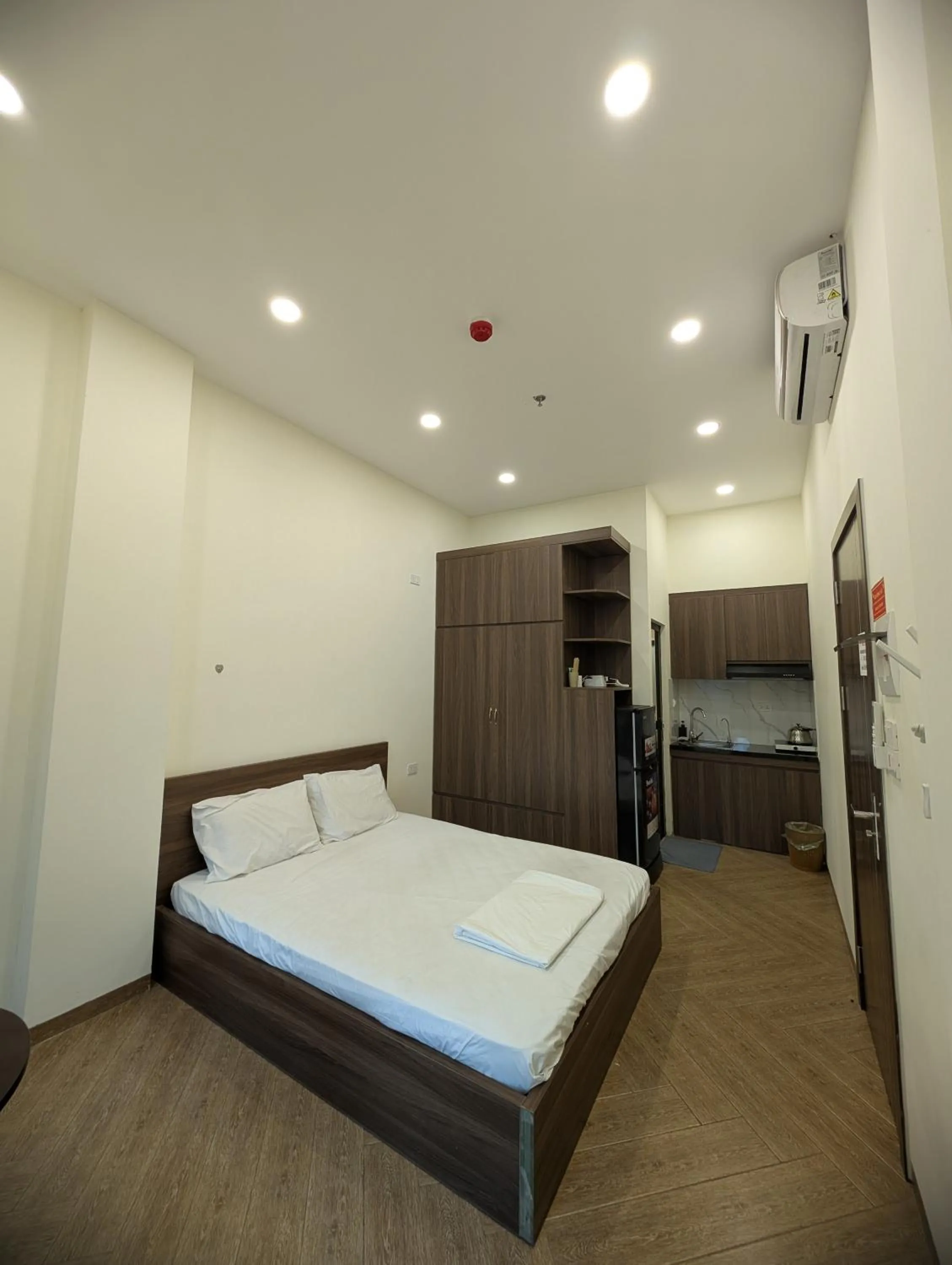 Bed in Era Apartment 158 Nguyen Khanh Toan