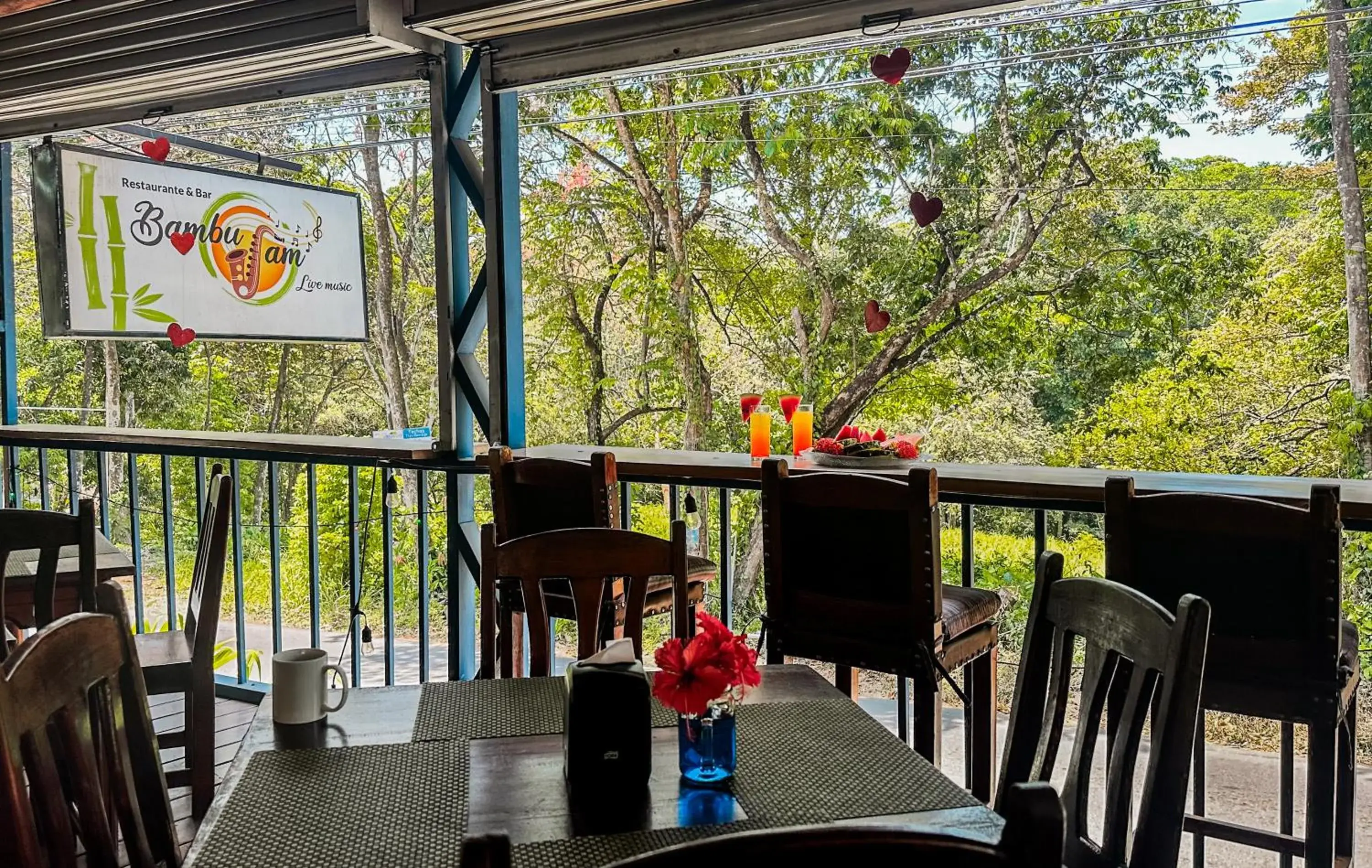 Restaurant/places to eat in Tabulia Tree Hotel and Villas Restaurant/places to eat in Tabulia Tree Hotel and Villas